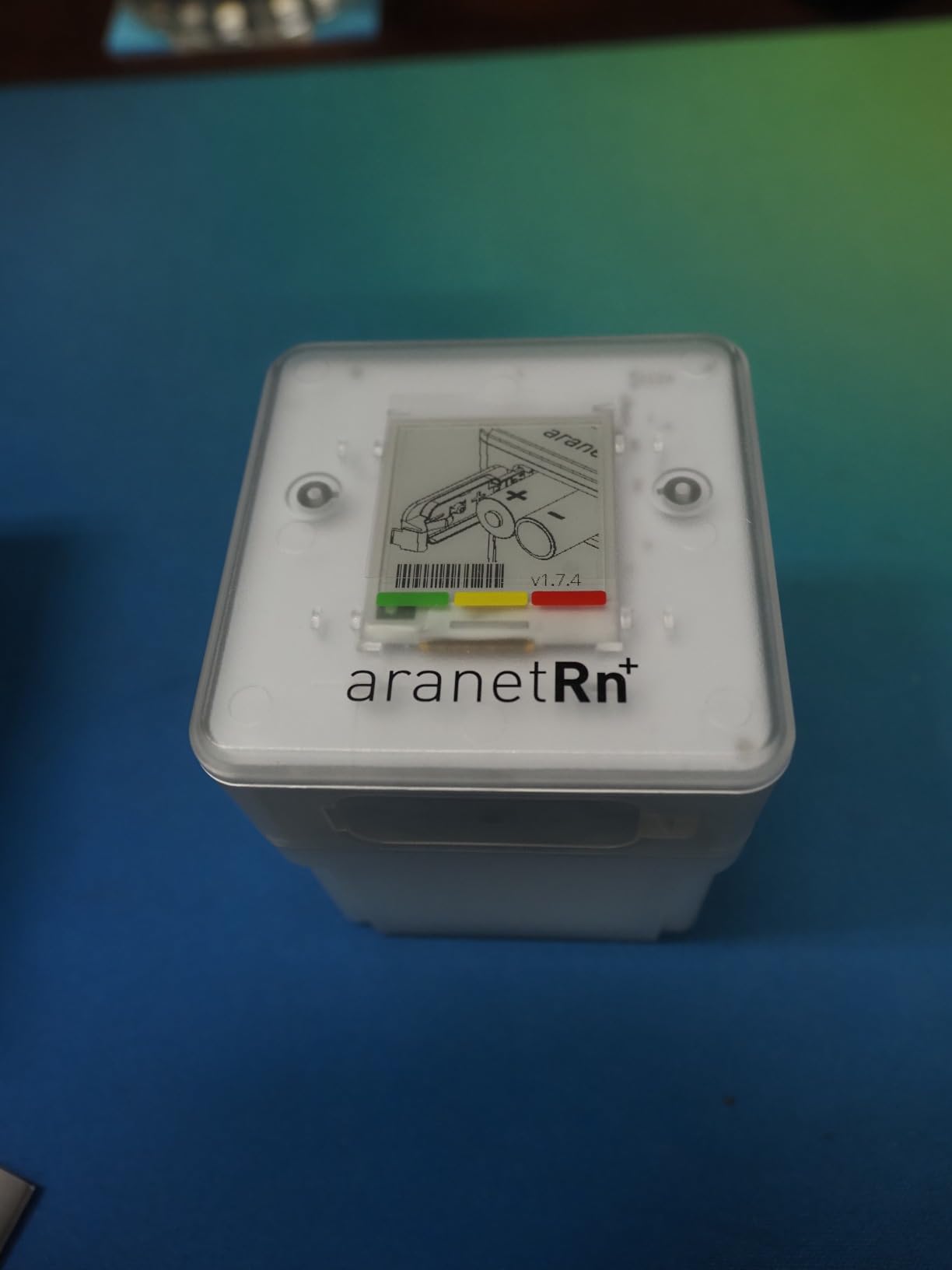 SAF Aranet Radon Detector for Home: 10-Min Measurement, Temperature, Relative Humidity, Pressure, E-Ink Display, 7-Year Battery, Portable with Free App, Bq/m3 & pCi/L Selectable customer photo 2
