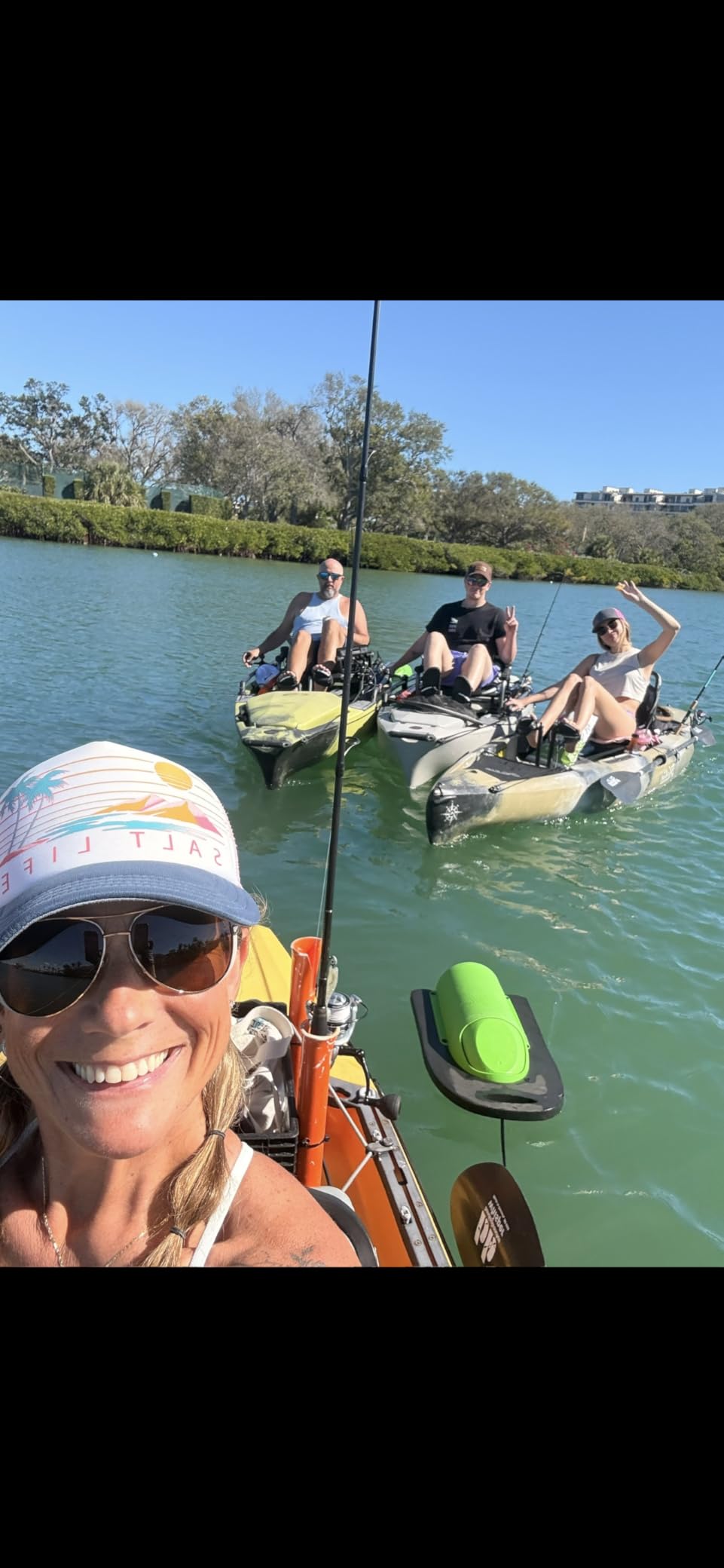Kayak Livewell - 5.5 QT Ultra Durable Live Bait Bucket for Freshwater or Saltwater Fishing - No Pump, Batteries or Bait Aerator Needed - Premium Kayak Fishing Accessories, Made in USA | All-Day Bait Survival, Minimal Drag, Deck-Clearing Design, Fresh & Salt Ready, Silent Operation customer photo 2