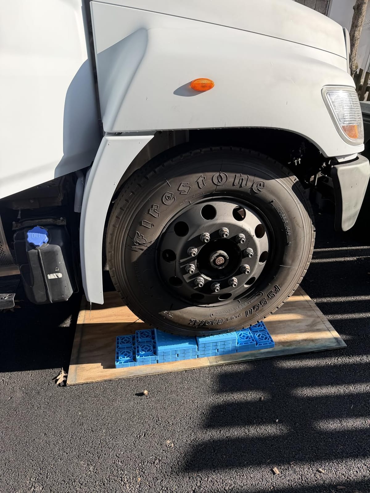 RVMATE 12 Pack RV Leveling Blocks, Heavy Duty Camper Leveling Blocks, Levelers for RVs, Reduce Trailer Movement, Trailer Leveling Blocks,RV Leveling System Great for Single and Dual Wheels customer photo 2