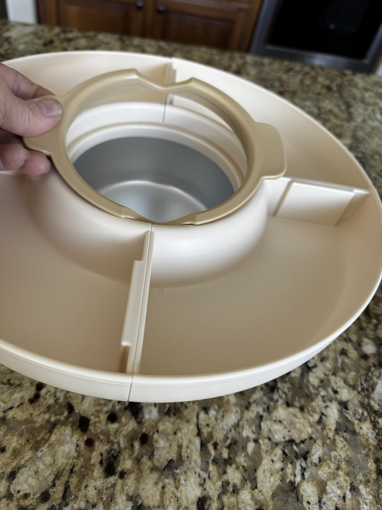 LUSHYUM Electric Chocolate Melting Pot with 2 Insert Pots, 4-Cup Chocolate | Even Heating & Fast Melting, BPA-Free Silicone, Easy Clean, Less Waste, Ideal for Chocolate & Candy Melts, Parties & Fondue customer photo 2