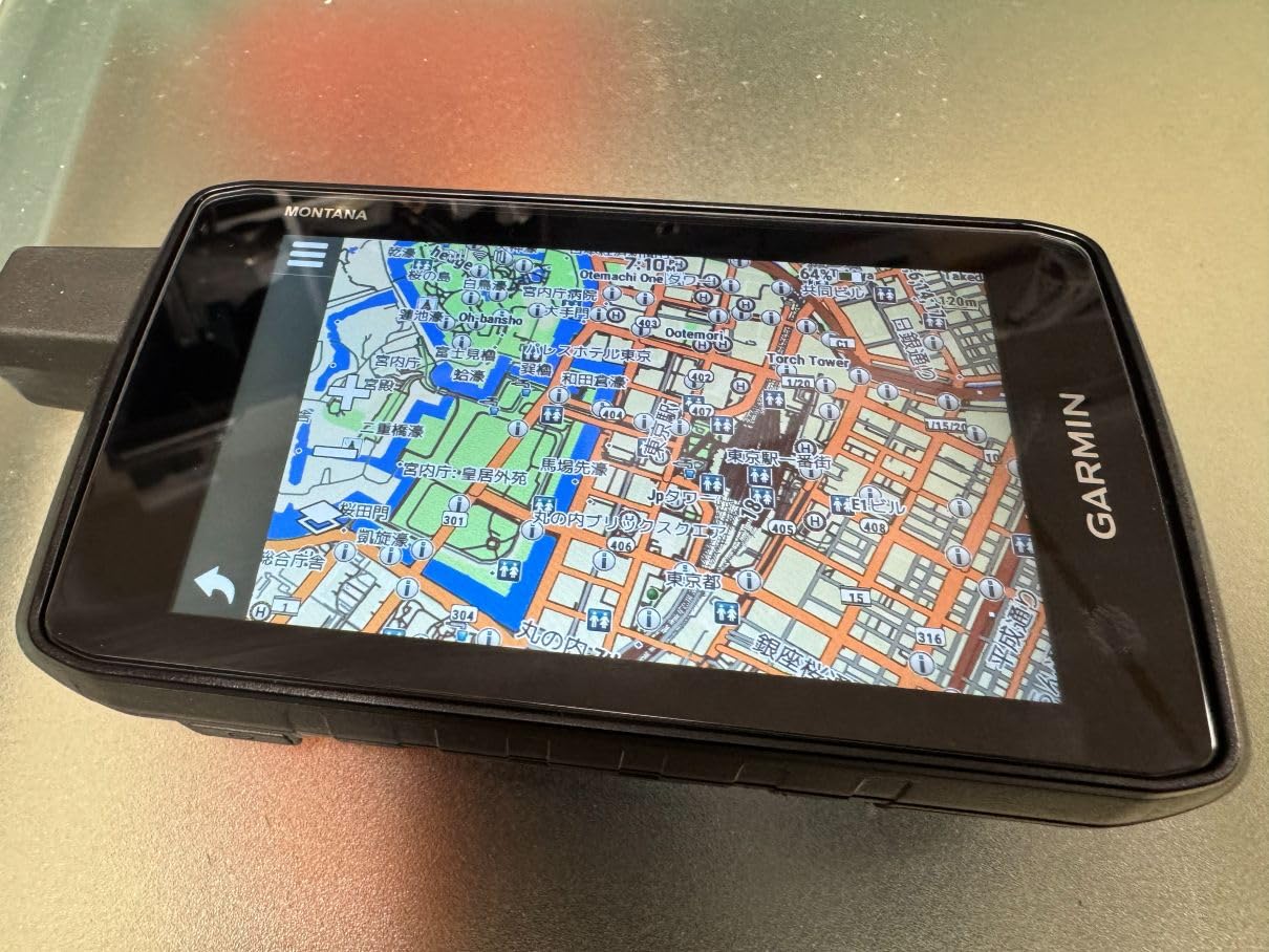 Garmin Montana 710, Rugged GPS Handheld Navigator with Large 5-inch Glove-Friendly Touchscreen, Satellite Imagery and Maps for Routing on Roads and Trails customer photo 2