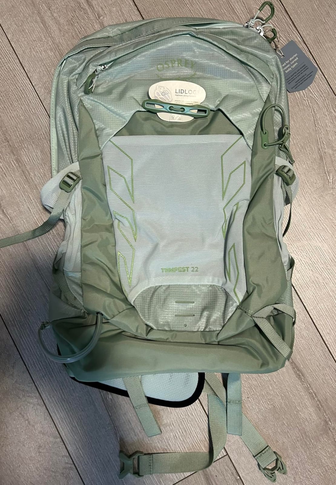 Osprey Tempest 22L Women's Lightweight Hiking Backpack, Green OS | daypack, travel daypack, camping pack customer photo 2