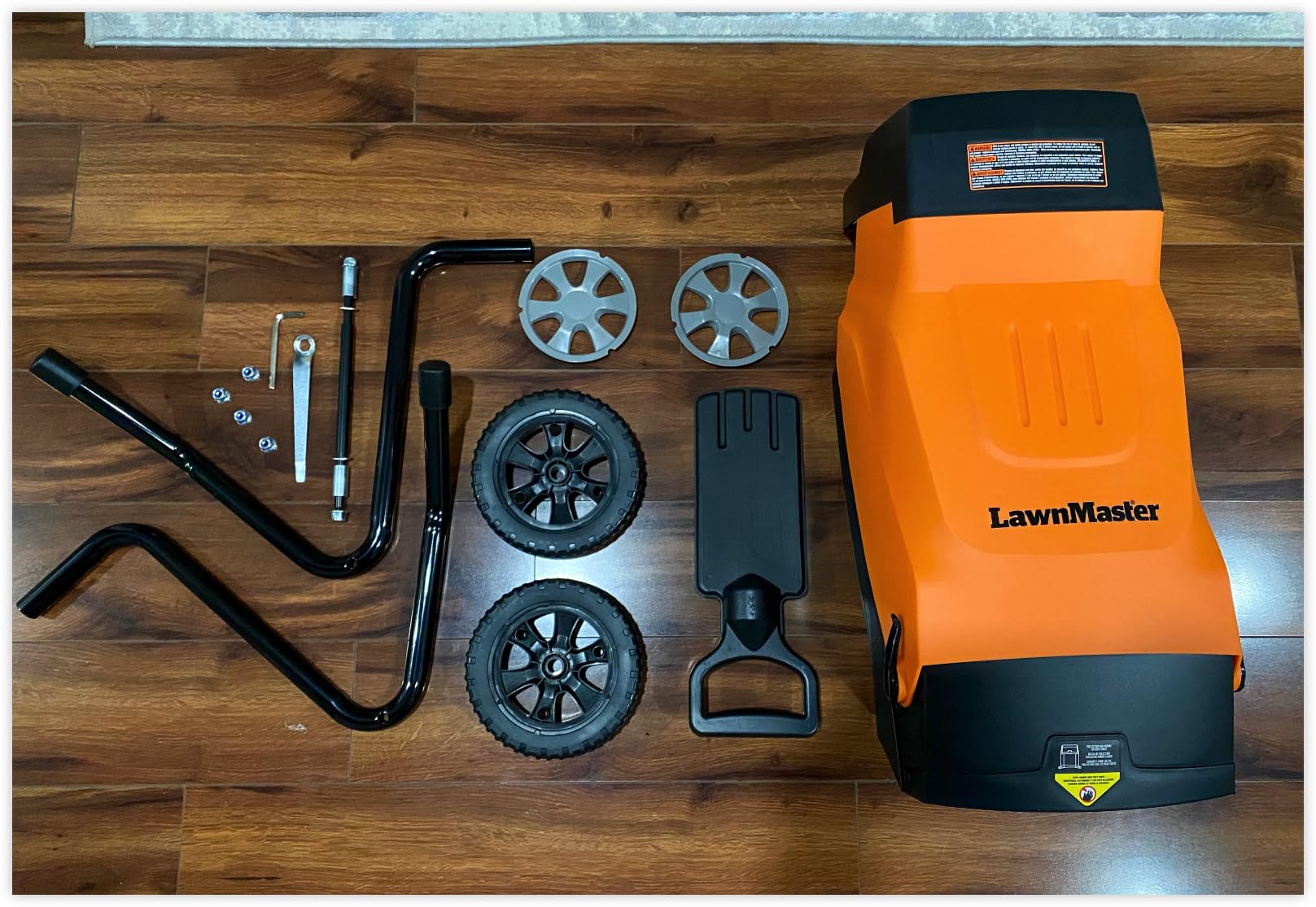 LawnMaster FD1503 Electric Wood Chipper Shredder 15-Amp 1.8-Inch Cutting Diameter Max 14:1 Reduction customer photo 1
