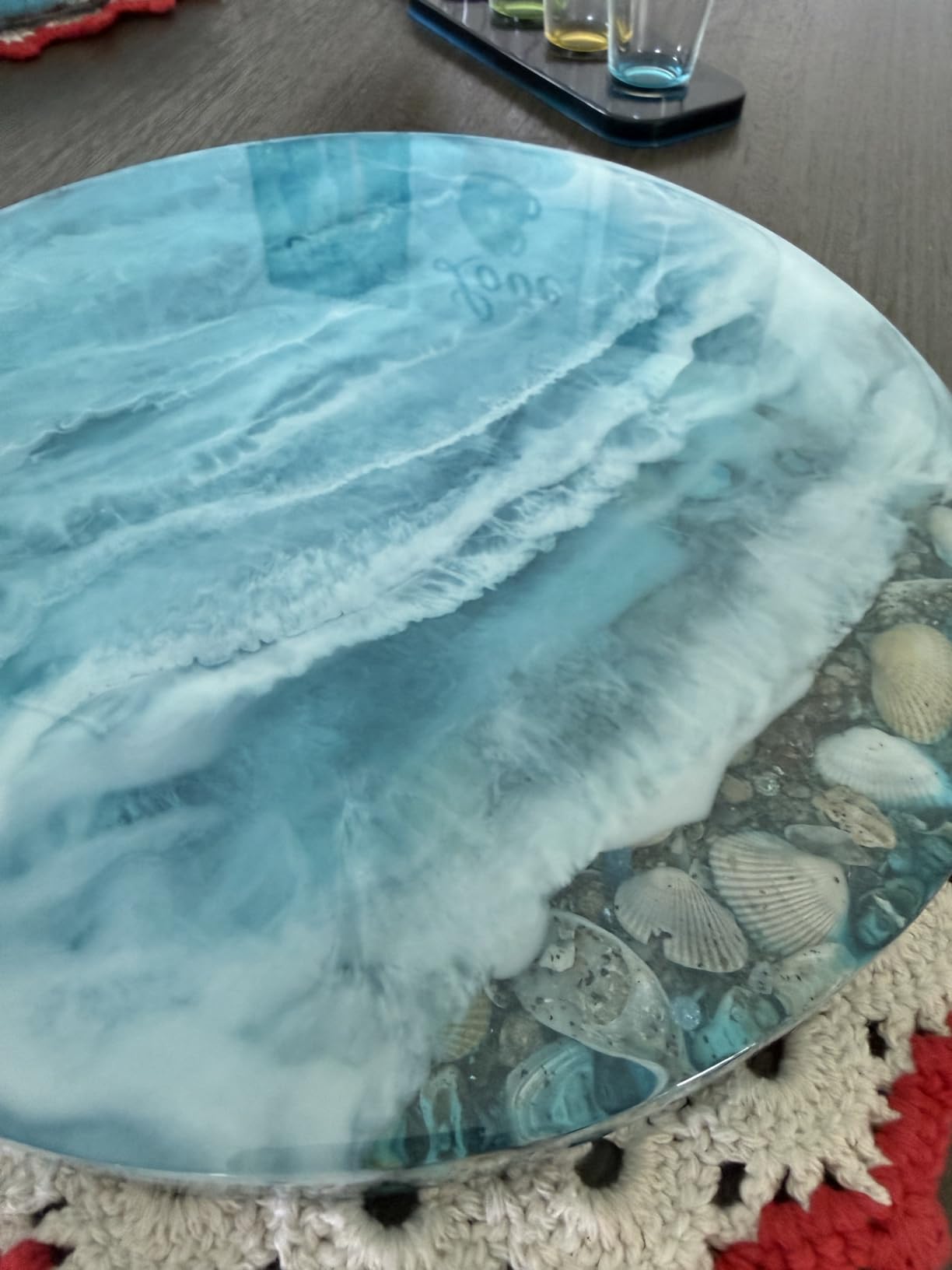 CRAFT RESIN Table Top Epoxy Resin Kit 1 Gallon - Ultra Clear, High-Gloss, UV & Scratch Resistant Finish, Bubble-Free, Self-Leveling & Food Safe. Best For Countertops, Bar Tops, Tumblers & Wood Coating customer photo 2