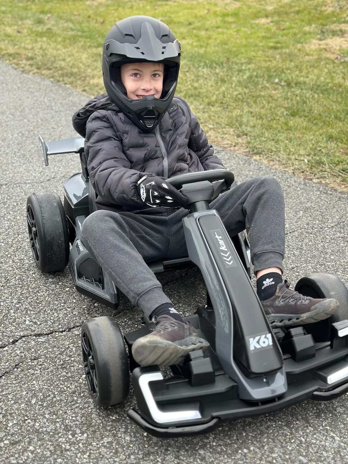 KerryYoo K61 Go Kart Electric Drift Kart with Length Adjustable Seat, 24V Outdoor Ride on Toy with 4 Speed Mode, Crazy Kart for Kids 6-12 Years Old, Fast 300W Motor, 8.5 MPH, Bluetooth - Blue customer photo 1