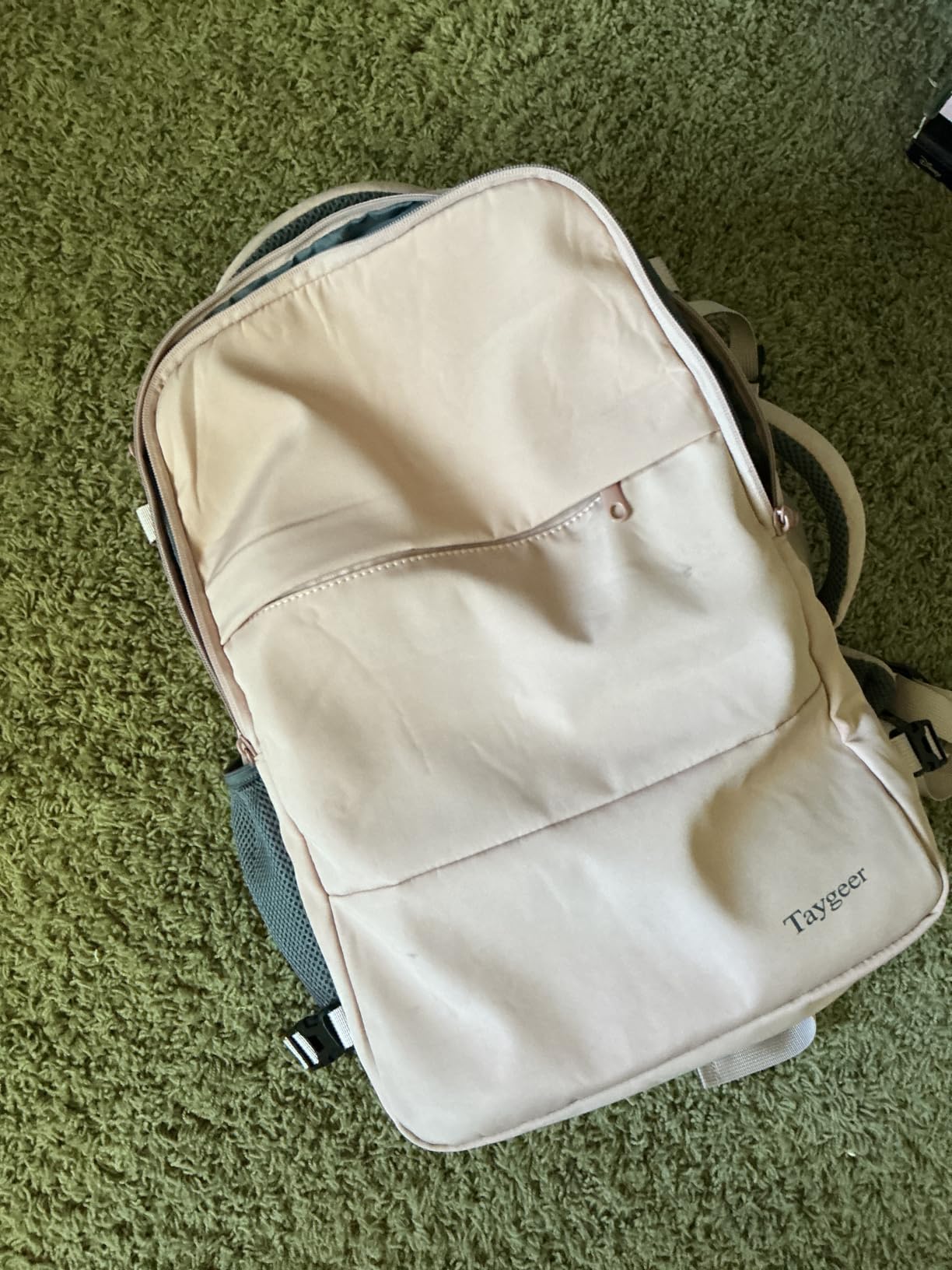 Taygeer Travel Backpack for Women Men, Airline Approved Carry on Backpack | Bookbag with Water Bottle Pocket & Laptop Compartment, Weekender Bag for Weekender Gym, Work, Hiking Essentials, Khaki Beige customer photo 1