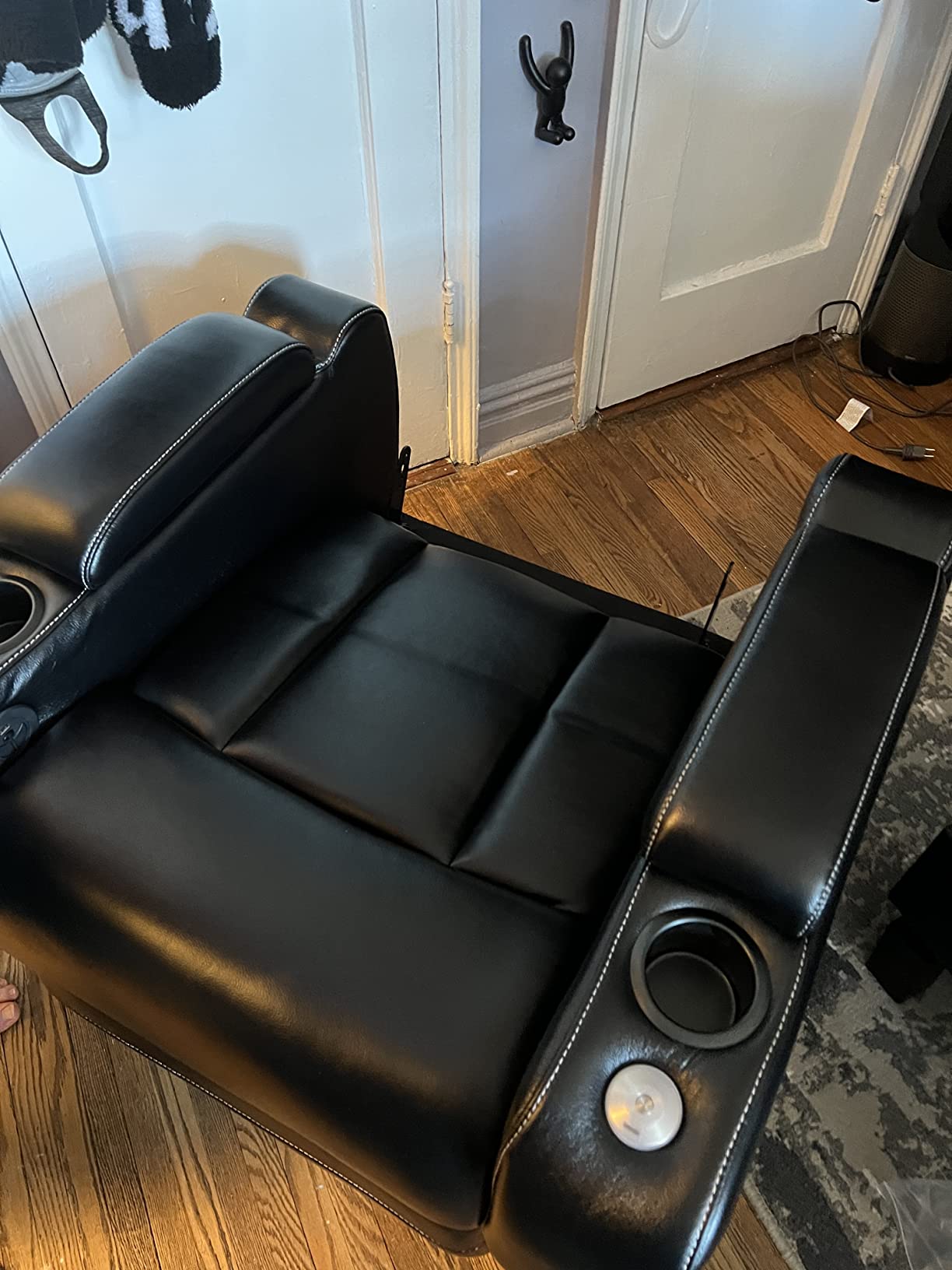 Electric Power Recliner Chair with LED Lights, Home Theater Seating with Swivel Tray Table, Faux Leather Recline Single Sofa Chair for Living Room with Hidden Arm Storage, Cup Holders, Black customer photo 1