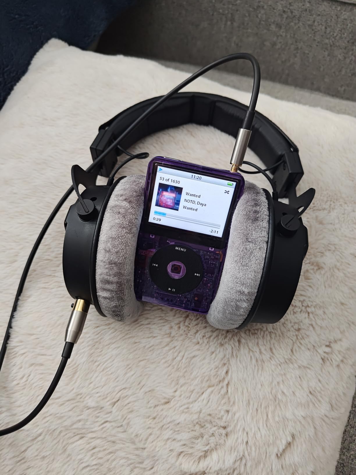 beyerdynamic DT 770 Pro X Wired Over-Ear Headphones, 48 Ohm, Closed-Back Professional Recording Studio Monitor. Recording, Monitoring, Sound Isolation, Handmade in Germany. Black customer photo 2