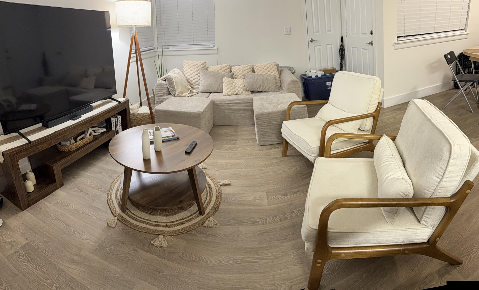 VINGLI Chenille Mid-Century Modern Accent Chair Set of 2, Cute Reading Arm Chair with Cushion & Lumbar Pillow & Solid Wood Frame for Lounge, Living Room, Reading Room, Bedroom, Cream customer photo 2