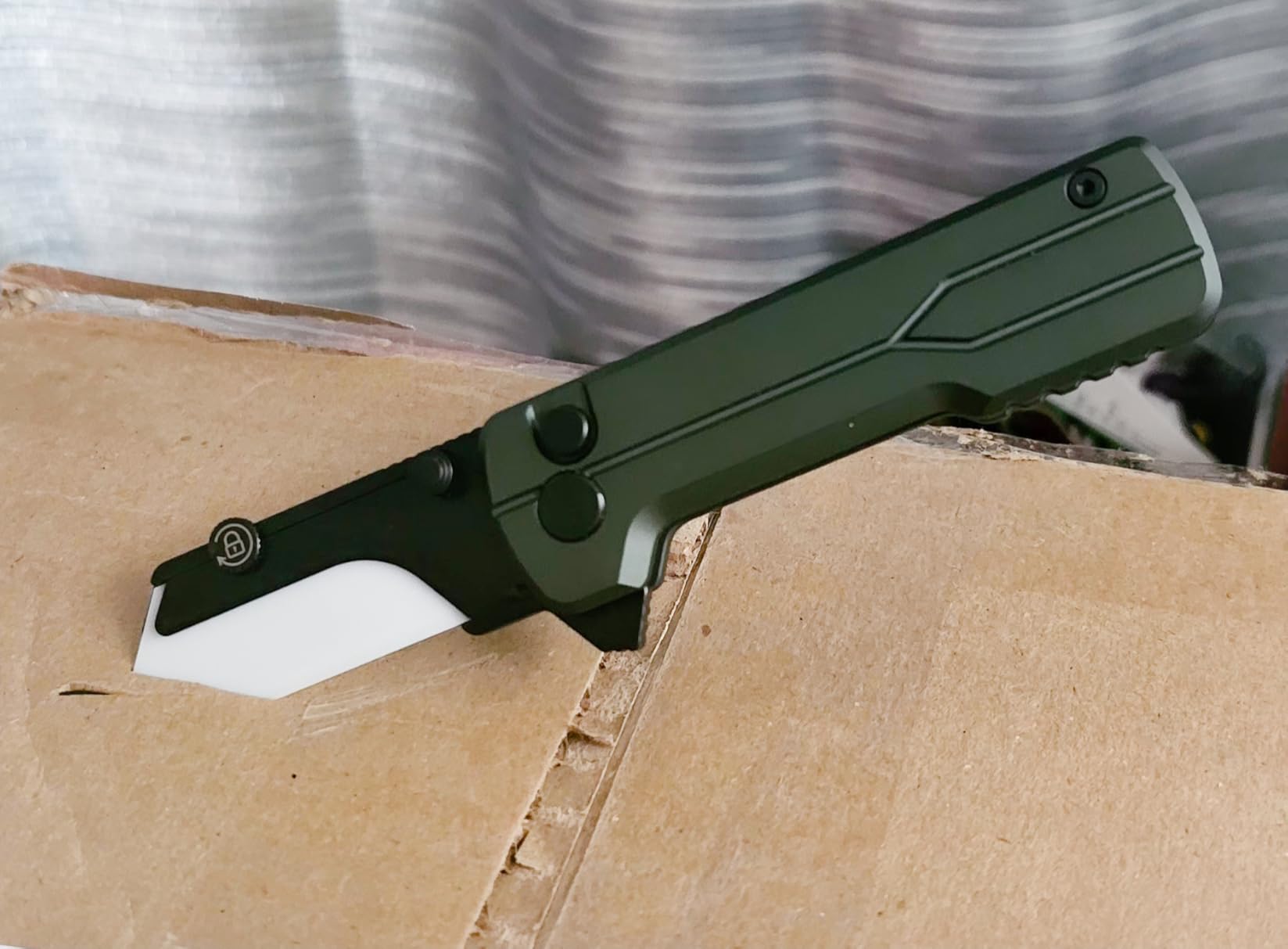 OKNIFE U1 Ultra Titanium Pocket Folding Utility Knife, Ceramic Blade | Button Lock, 3 Opening Methods, Pocket Clip and Lightweight EDC Folding Knife for Men Women (Titanium) customer photo 2