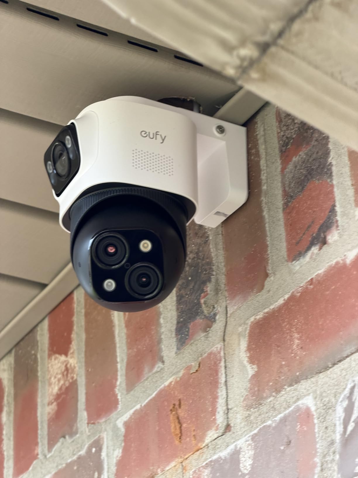 eufy Security 4K NVR System S4 Max, 4-Cam, 2TB HDD, PoE Wired | 24/7 Recording, Triple Lens Bullet-PTZ Cam, 360° PTZ, Up to 16CH, Cross-Cam Tracking, 8× Auto Zoom, Smart Video Search customer photo 1