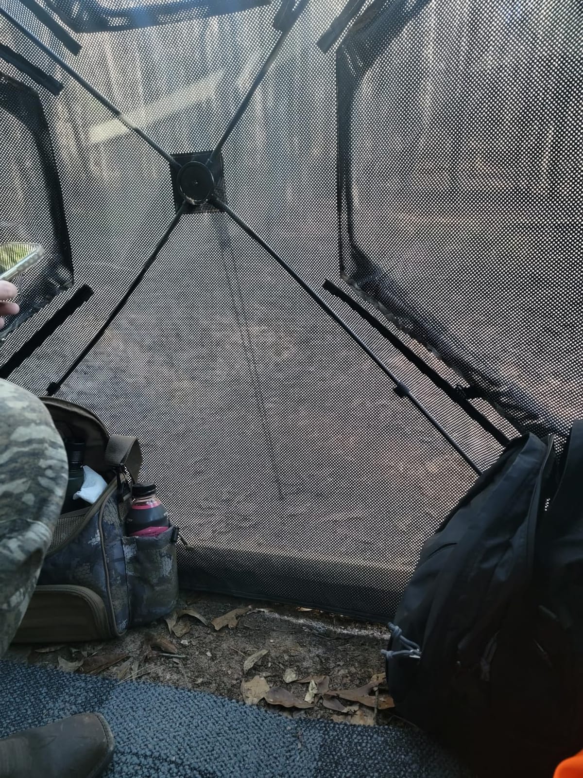 TIDEWE Hunting Blind 270 Degree Full See Through with Windproof Curtain, Silent Magnetic Door & Sliding Windows, Bow Hunter Friendly, 300D Fabric customer photo 1