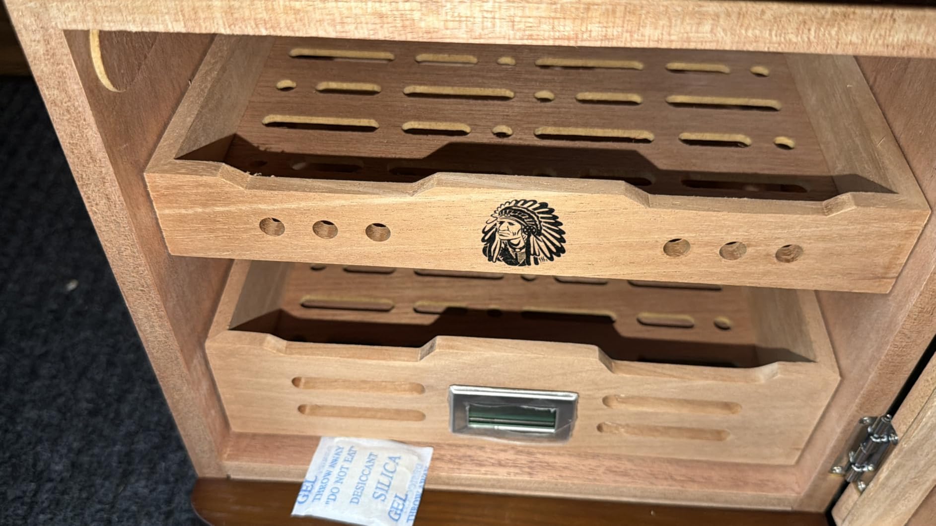 XIFEI Cigar Humidor Cabinet, Glass Top & Adjustable LED Lighting, Digital Hygrometer, 2 Humidifiers, Cigar Tube, Desktop Cedar Wood Humidor with Accessory Drawer for 80-100 Cigars, Ideal Men's Gift customer photo 1