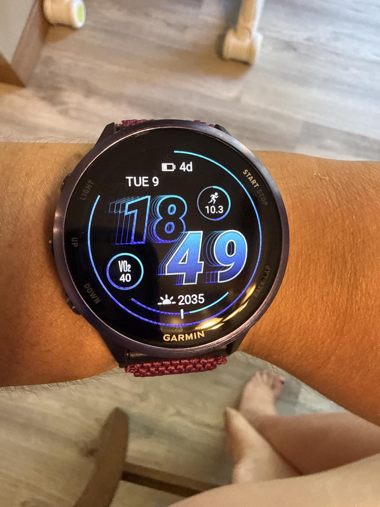 Garmin Forerunner 570, 42mm, Aluminum, Black | Smaller-Sized Advanced GPS Running & Triathlon Smartwatch, AMOLED Display, Training & Recovery Features customer photo 1