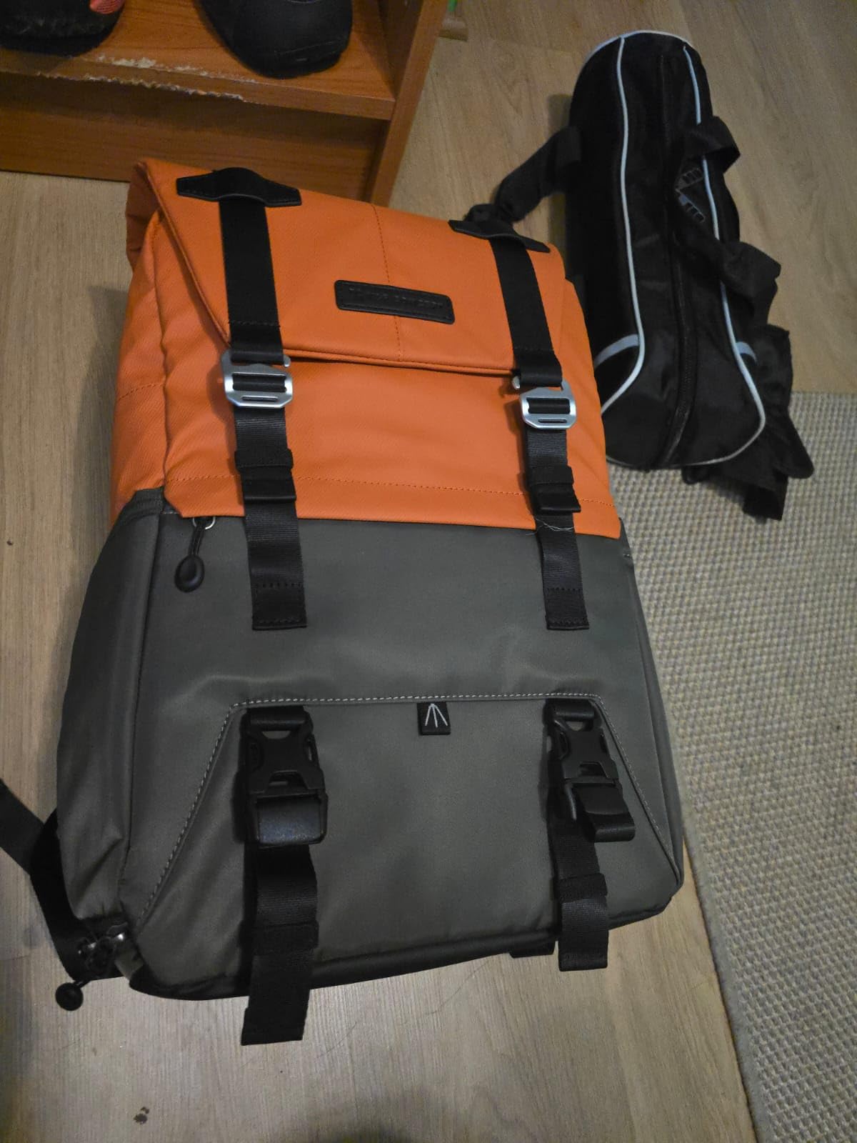 K&F CONCEPT Camera Backpack, 20L Camera Bags for Photographers | Large Capacity, Raincover, 15-15.6 Inch Laptop Compartment, Compatible for Canon/Nikon/Sony, DJI Mavic Drone, B01 customer photo 1