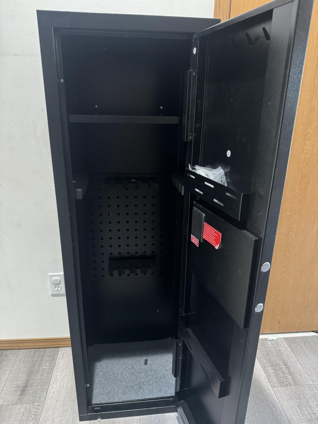 Karini 12-15 Gun Safes for Rifles and Pistols for Home, Garage, Office, Quick Access Biometric, Adjustable Shelf, Alarm System and Sleep Mode, Scoped Rifles Compatible customer photo 1