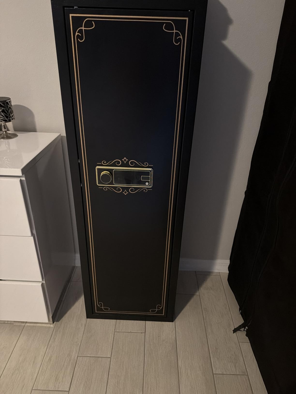 Karini 12-15 Gun Safes for Rifles and Pistols for Home, Garage, Office, Quick Access Biometric, Adjustable Shelf, Alarm System and Sleep Mode, Scoped Rifles Compatible customer photo 2