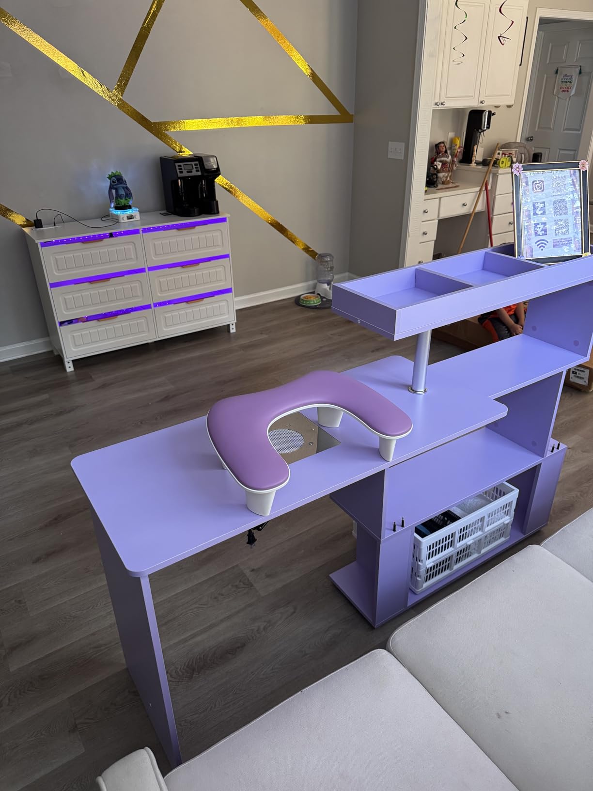 Manicure Table, L-Shaped Nail Tech Desk with Dust Collector, Reversible Rotating Table & Storage Shelf, Acetone Resistant Beauty Salon Station, White customer photo 2