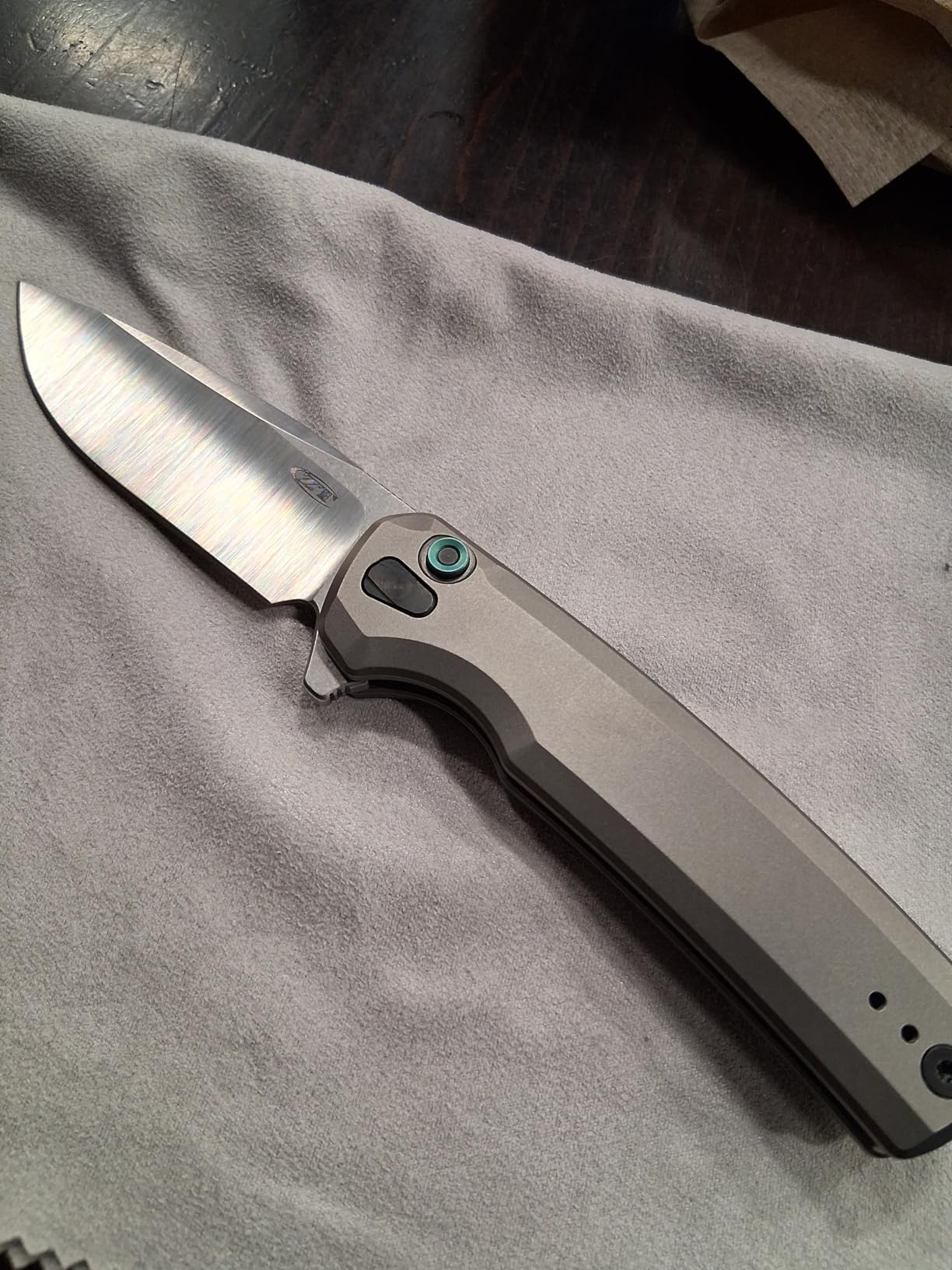 Zero Tolerance 0044, Folding Pocket Knife, 3.2 inch CPM S45VN Steel Blade, Titanium Handle, Button Lock, Made in USA customer photo 1