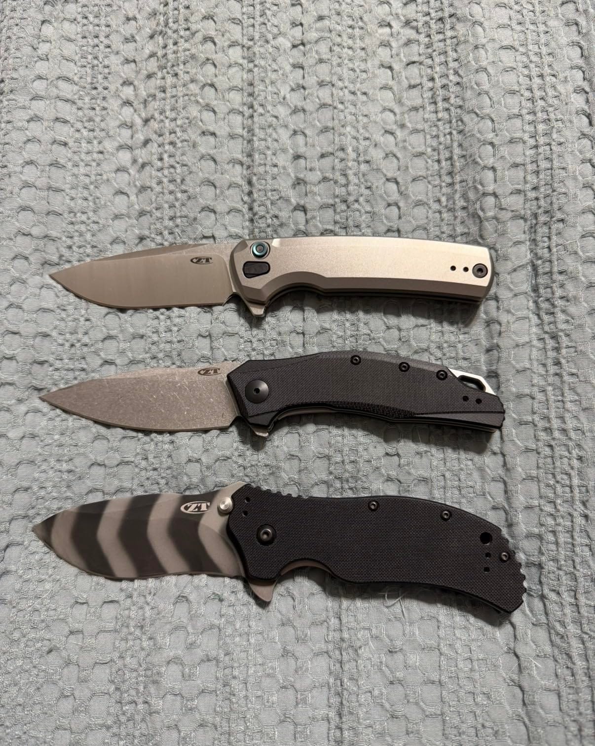 Zero Tolerance 0044, Folding Pocket Knife, 3.2 inch CPM S45VN Steel Blade, Titanium Handle, Button Lock, Made in USA customer photo 2