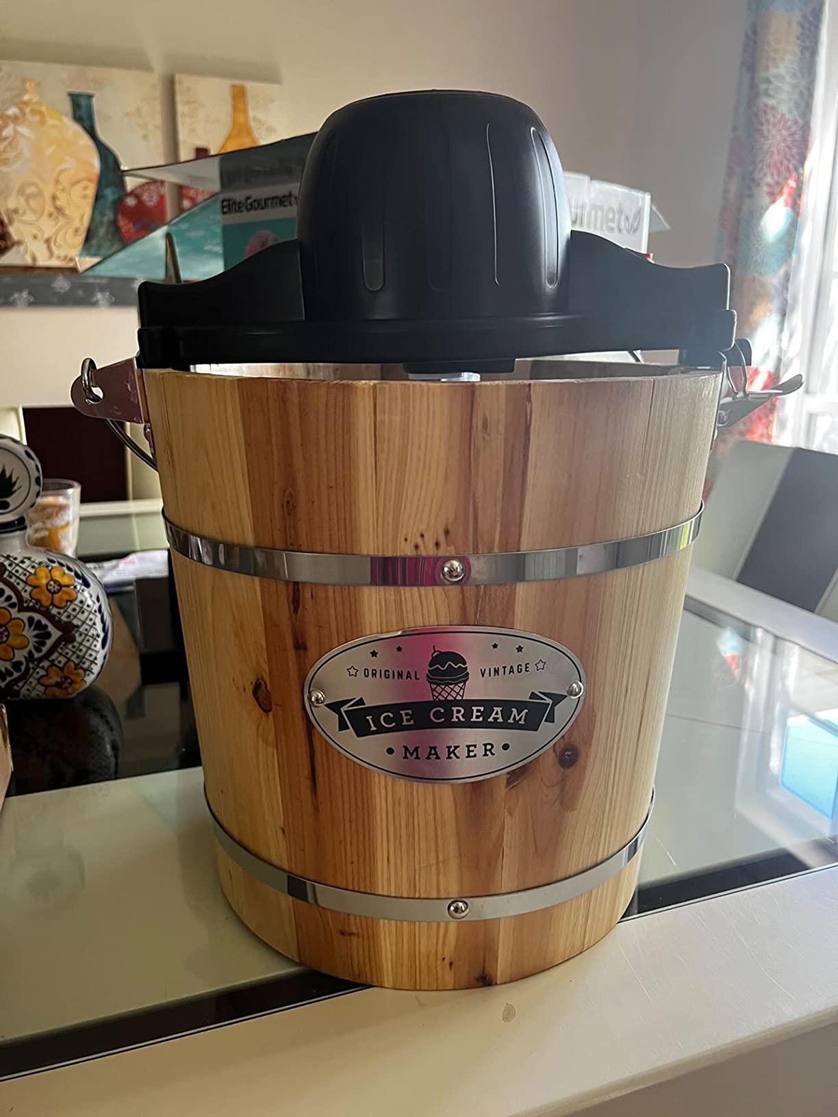Elite Gourmet EIM418 Old Fashioned 4 Quart Vintage Walnut Wood Bucket, Electric Ice Cream Maker Machine, Uses Ice and Rock Salt Churns Ice Cream in Minutes customer photo 1
