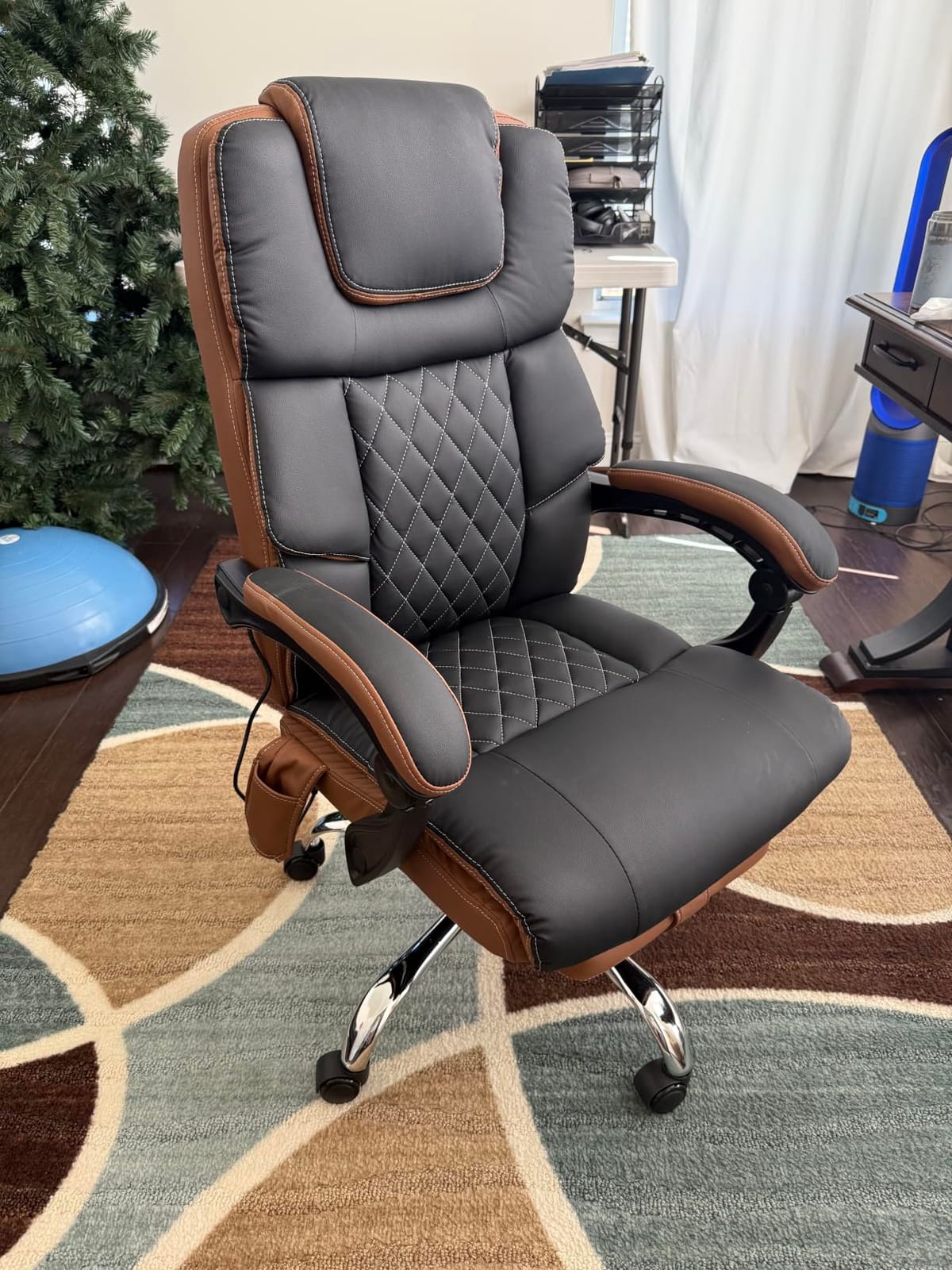 Massage Office Chair 6 Points 500lbs with Footrest, Reclining Desk Chair with Vibration Heat, Executive Big and Tall Chairs for Heavy People, Adjustable Height Ergonomic Black customer photo 2