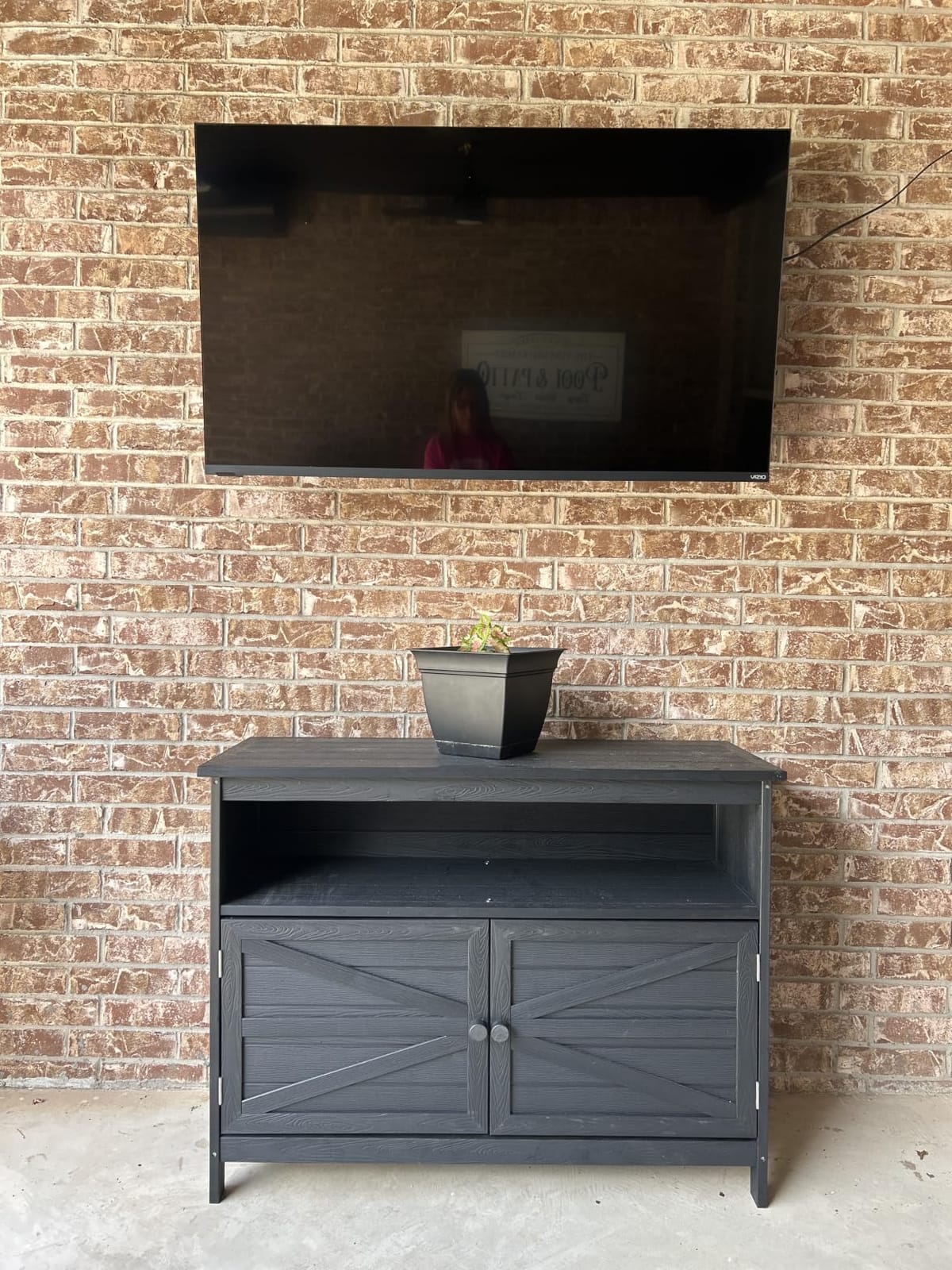 HIPS All-Weather Outdoor Storage Cabinet, Outdoor Sideboard with Magnetic Doors, 3-Shelves Patio Storage Cabinet, Used for Garden, Buffet Cabinet, TV Stand, Bar Table, Balcony customer photo 1