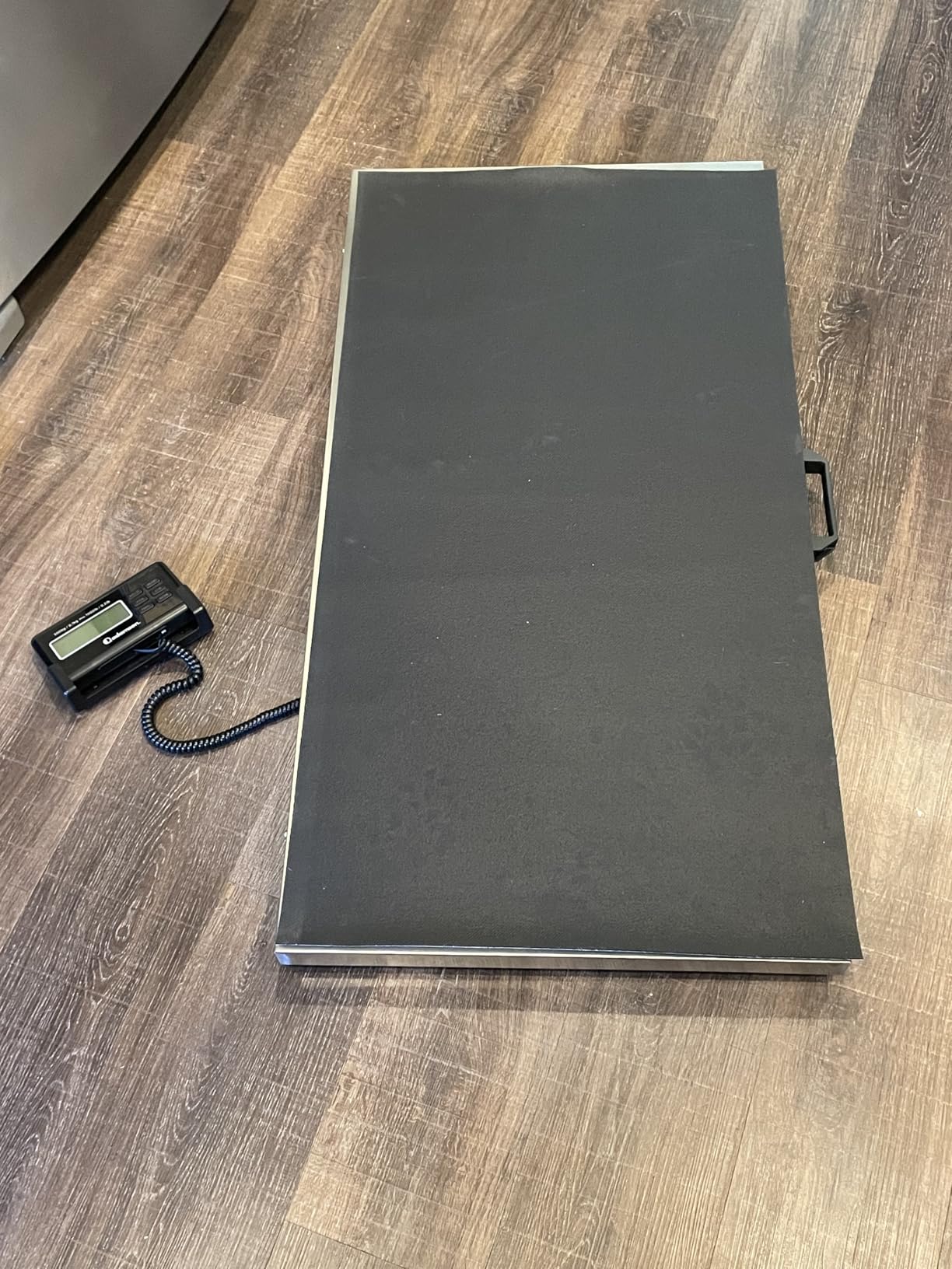 Adamson Livestock Scale 1100 lb / 500 kg - Heavy Duty Digital Dog Scales for Large Breed, for Sheep, Pigs, Goats - Tare, Hold & PCS - Battery or AC Powered customer photo 1