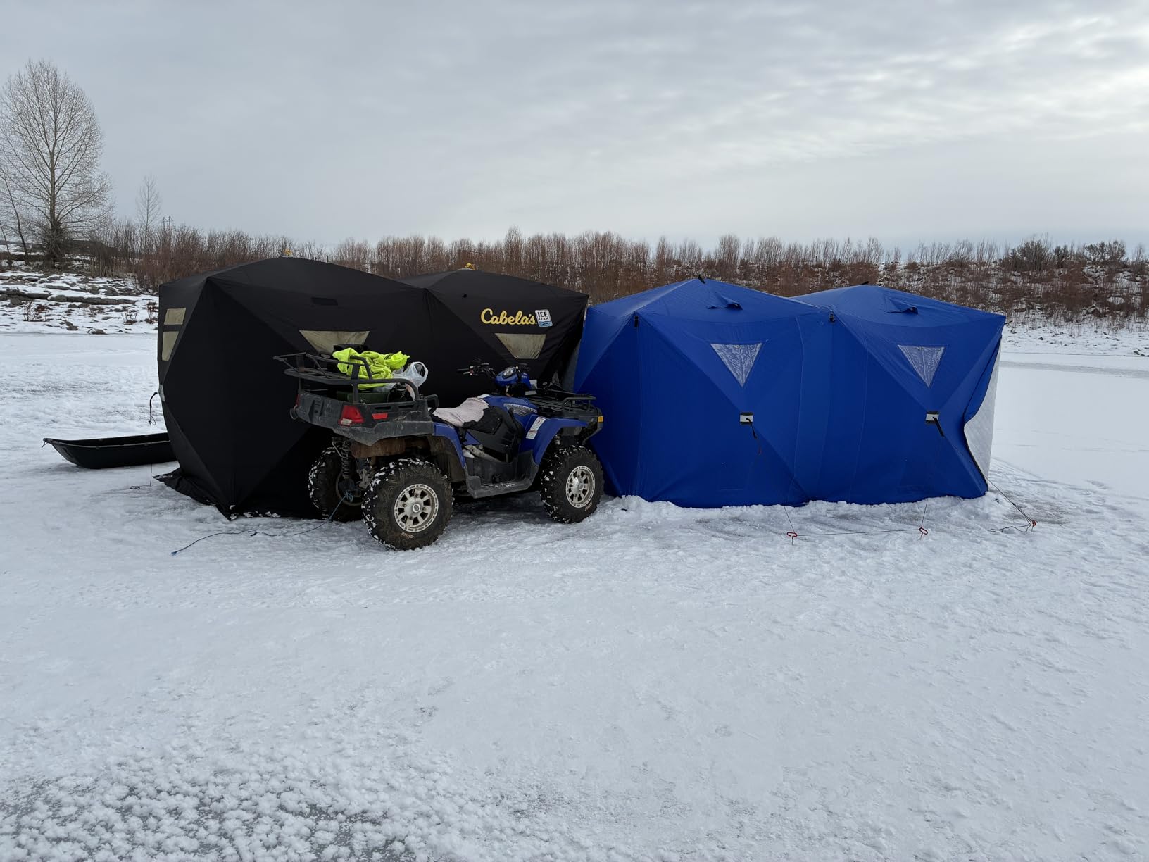 Garvee Insulated Pop-Up Ice Fishing Tent, 6-8 Person Portable Hub-Style Tent, Windproof Thermal Shanty with Hub Design, 420D 3-Layer Fabric for Winter Fishing customer photo 1