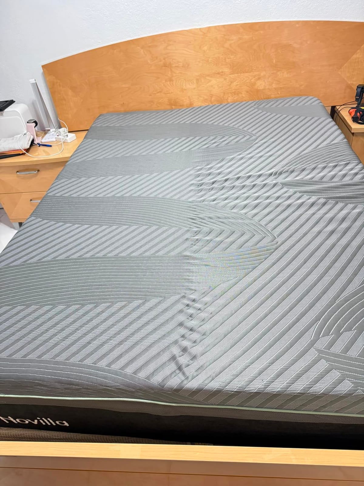 Novilla AiryFlow Queen Mattress 14 Inch, Gel Memory Foam Mattress Queen | for Cool Night & Spinal Alignment, Pressure Relief & Motion Isolation, Green Tea-Infused, CertiPUR-US Certified, Medium Firm customer photo 2