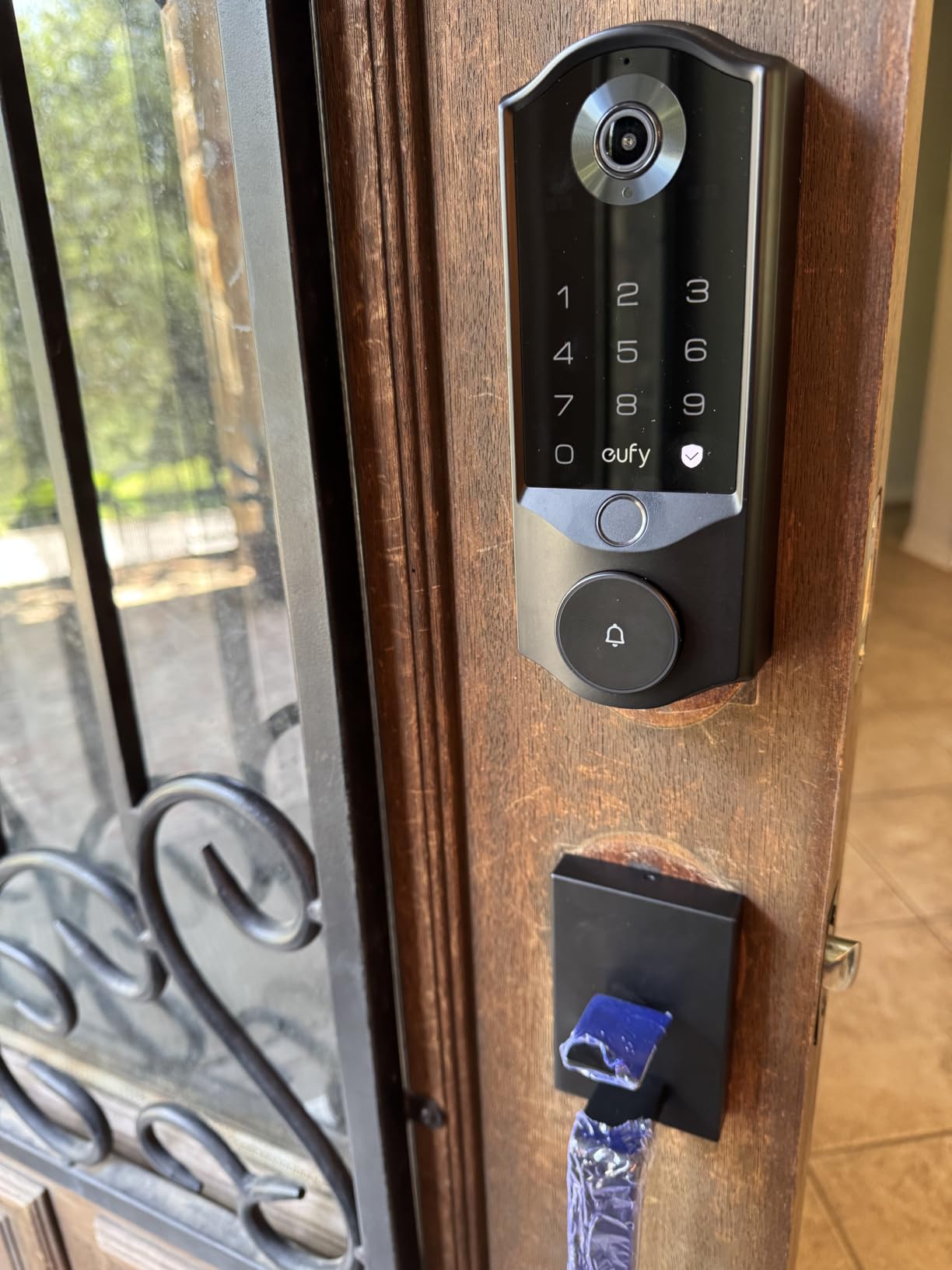 eufy Security Video Smart Lock E40 with Facial Recognition, 2K Camera | 3-in-1 Security: Camera, Doorbell, Face Unlocking, 32GB Built‑in Storage,Dual Power, Matter, Keyless Entry for Front Door customer photo 2