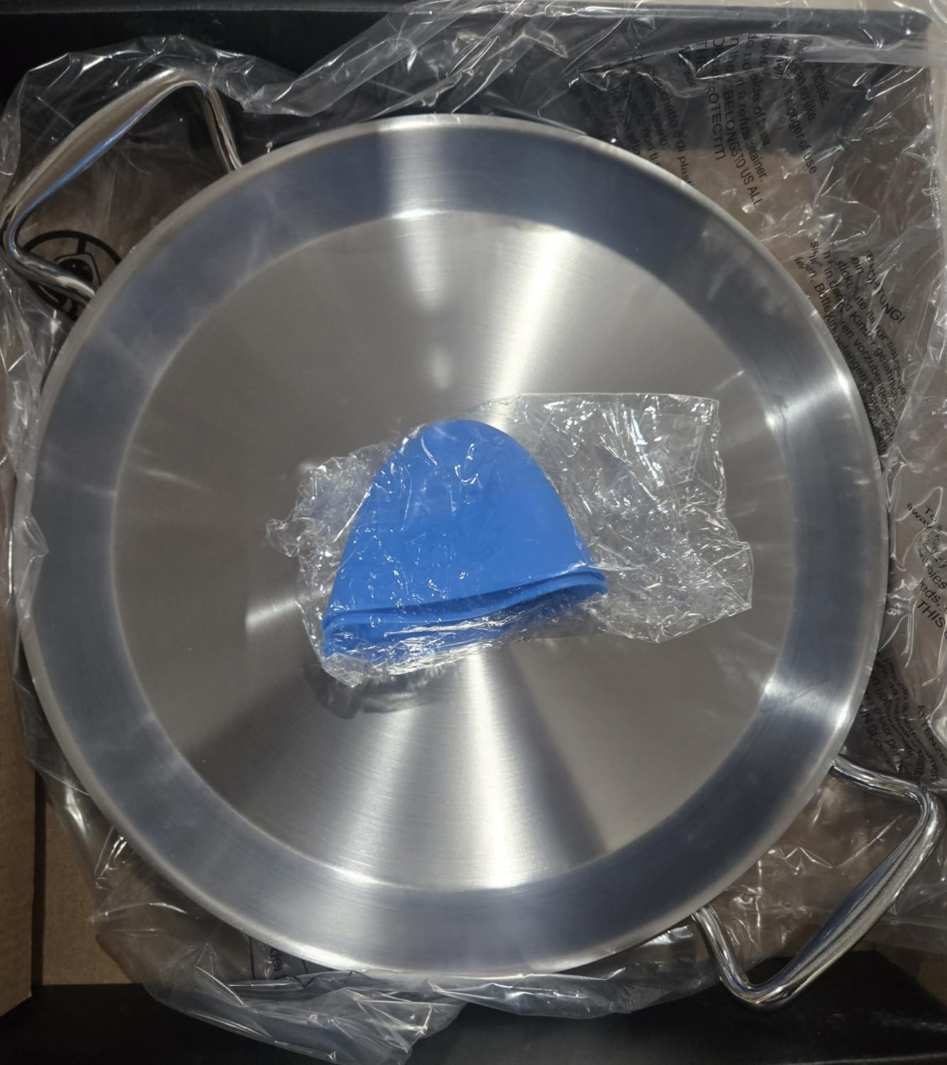 16 Inch Paella Pan, Tri-Ply Stainless Steel Large Spanish Rice Pan | Great for Seafood Paella, Authentic Paella, Socarrat | Oven Safe | Induction Compatible | 6-9 Servings | Free Silicone Gloves customer photo 1