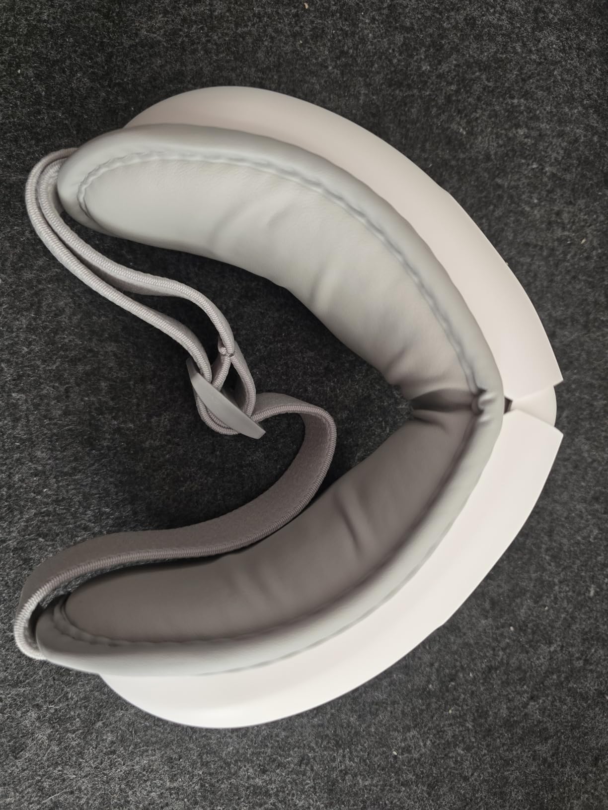 STRIDEFLOW Eye Massager with Heat, Migraine Mask & Headache Relief, FSA Eligible/HSA Eligible, Dry Eye Relief, GENTLE Warmth & LIGHT Compression, Cooling Gel Eye Mask, Foldable Rechargeable customer photo 1