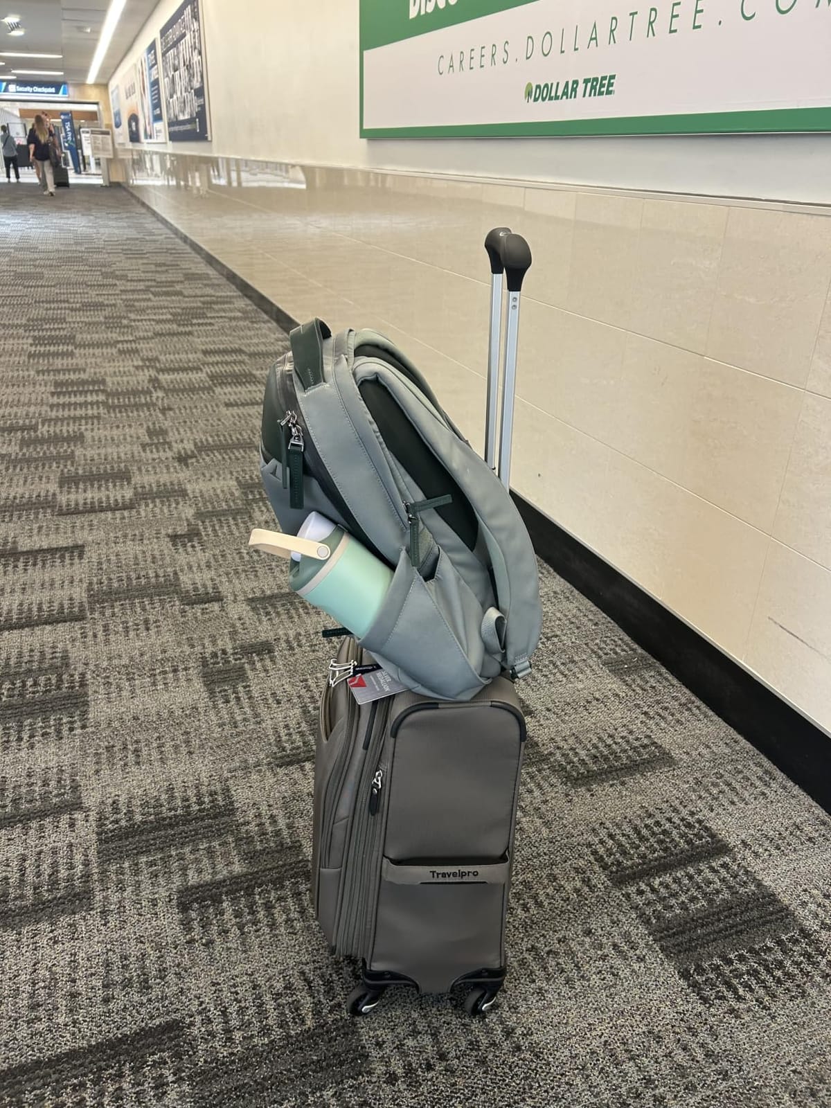 Troubadour Apex 4.0-22L Premium Laptop Backpack - Ergonomic & Water Resistant - Designed for Work and Travel customer photo 2