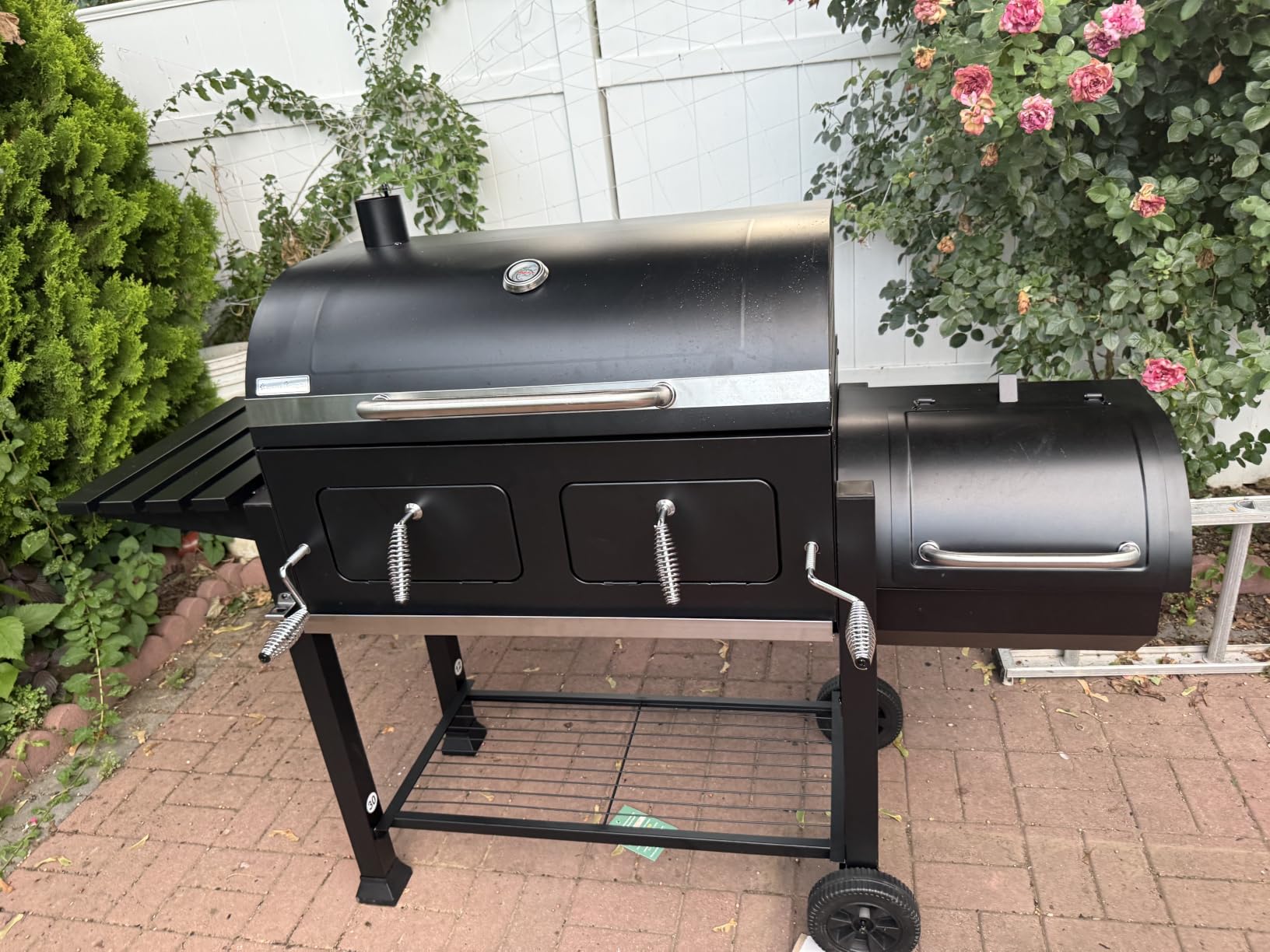 Sophia & William Extra Large BBQ Charcoal Grill & Offset Smoker | 1015 SQ.IN. Cooking Area, Dual Lifting Charcoal Trays, For Patio & Backyard, Outdoor Cooking customer photo 1