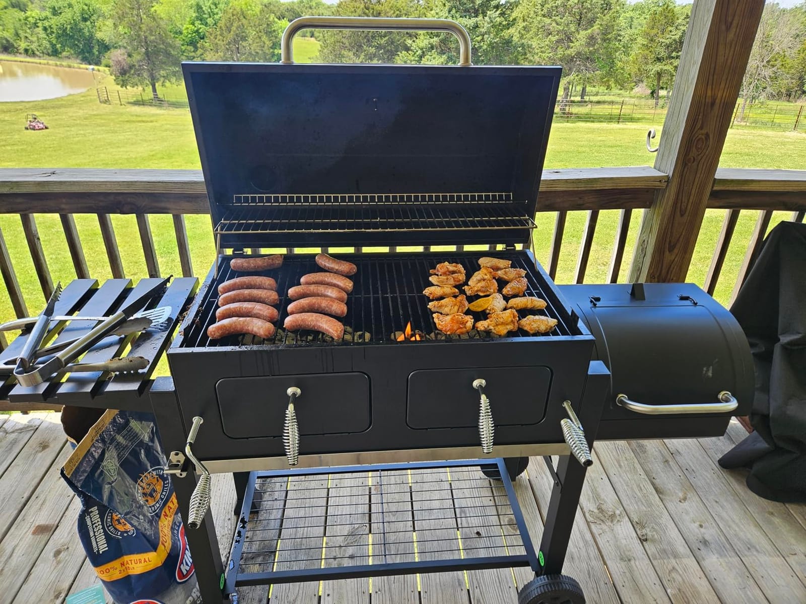 Sophia & William Extra Large BBQ Charcoal Grill & Offset Smoker | 1015 SQ.IN. Cooking Area, Dual Lifting Charcoal Trays, For Patio & Backyard, Outdoor Cooking customer photo 2
