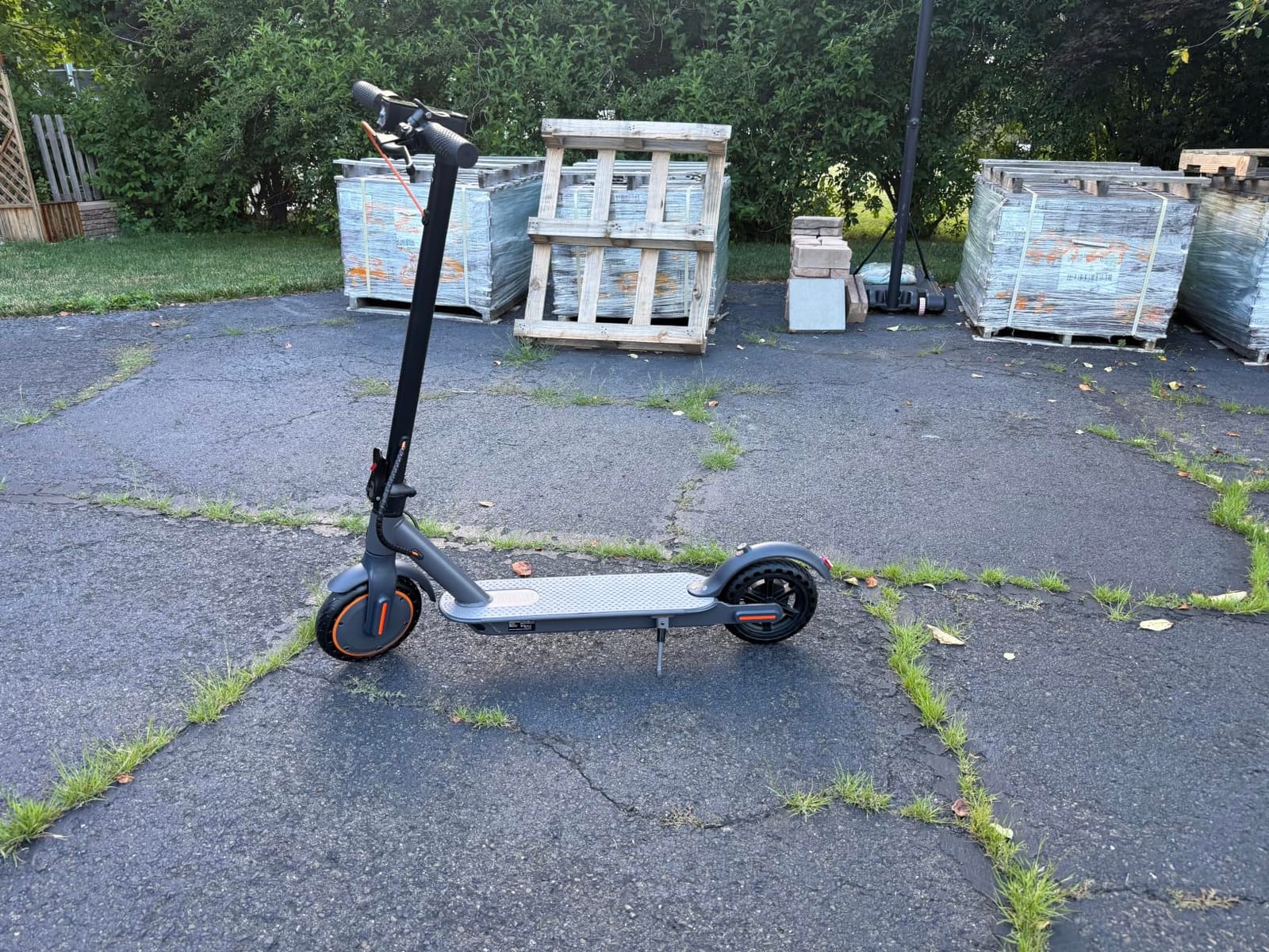 VOLPAM Electric Scooter, 350W/500W Powerful Motor & 19/MPH Top Speed, 21-28Miles Long Range, Folding E Scooter Choice customer photo 1