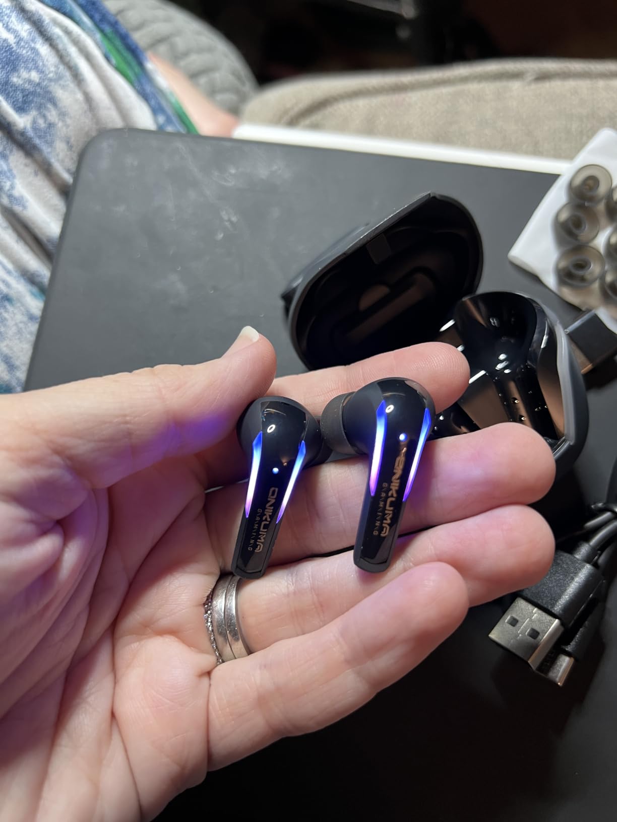 New Version Wireless Gaming Earbuds, 20ms Ultra Low Latency, 2.4GHz + Bluetooth 5.3 Dual Mode, ENC Mic, USB-C Dongle Compatible with PS5/PS4, Meta Quest 3/3S/2, Steam Deck, PC & Mobile - White customer photo 2