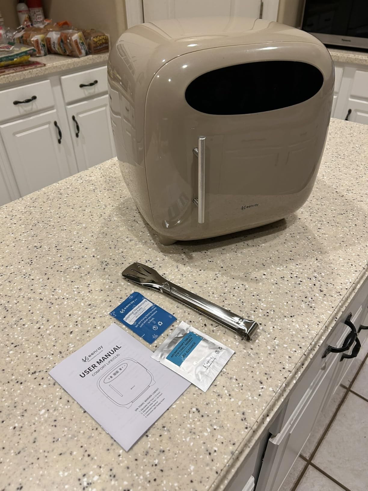 Keenray Hot Towel Warmer Cabinet, Professional Spa Towel Warmer with Digital Screen, Adjustable Timer and Delay, 14L Snow White customer photo 2
