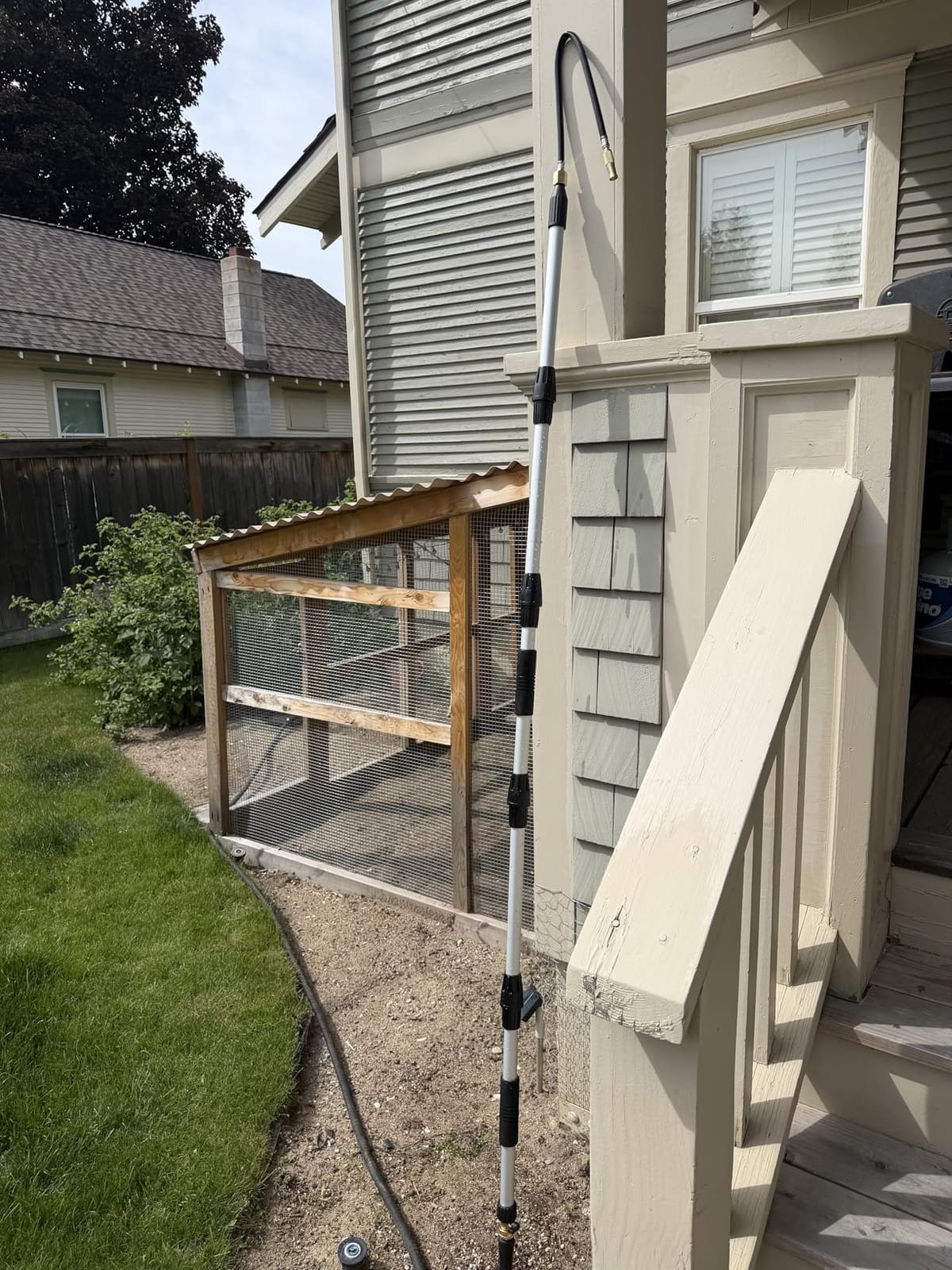 Buyplus 16FT(24FT Reach) Telescopic Gutter Cleaning Tools from The Ground, Rain Gutter Cleaners Tool with 360°Rotatable Metal Nozzle, Extension Pole, Hose Attachment customer photo 2
