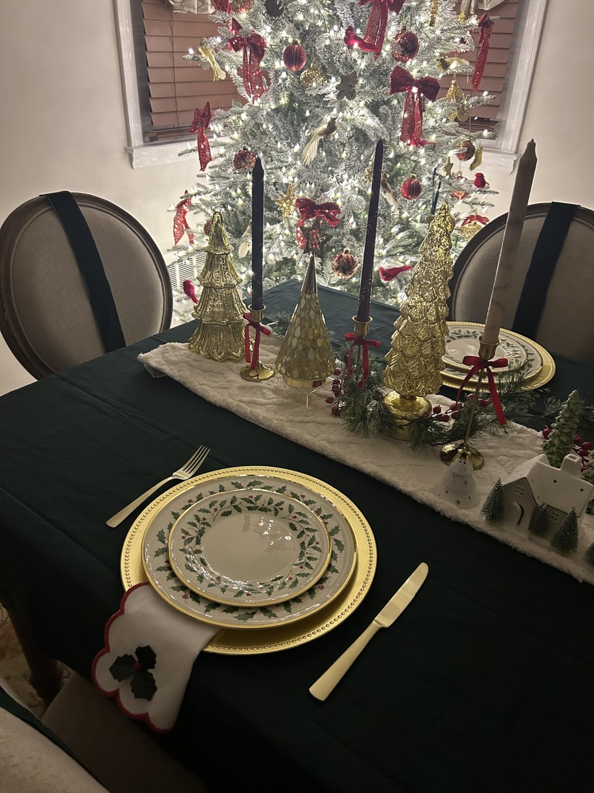 Lenox Holiday Christmas Porcelain 12-Piece Dinnerware Set with Mugs customer photo 1