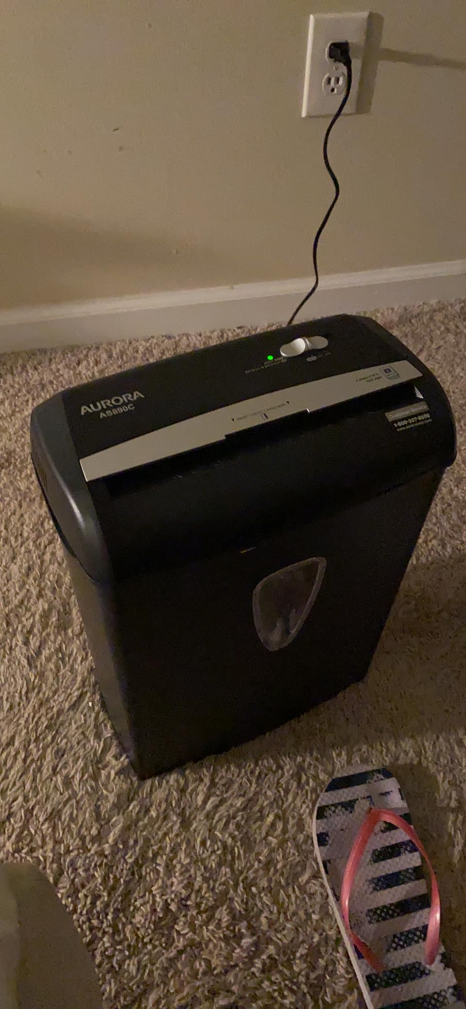 Aurora AS890C 8-Sheet Cross-Cut Paper/Credit Card Shredder with Basket customer photo 2