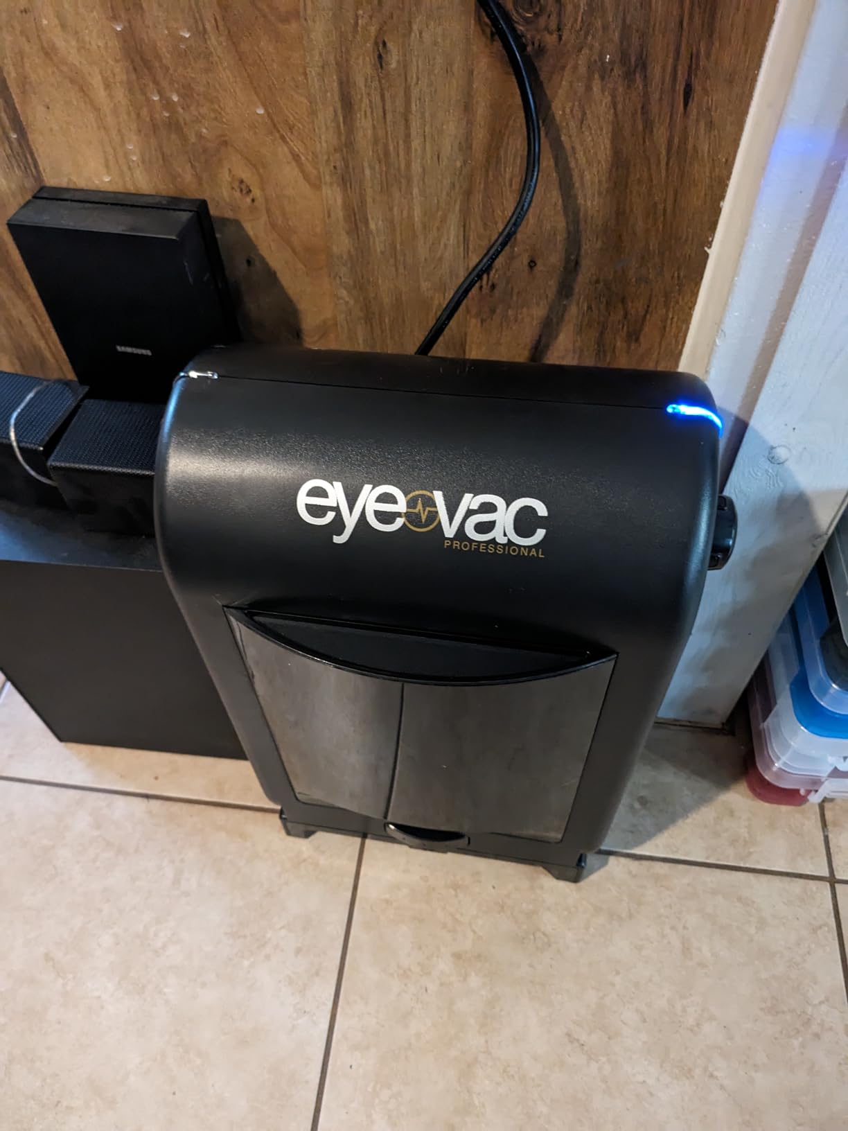 EyeVac Pro Touchless Vacuum Automatic Dustpan - Ultra Fast & Powerful - Great for Sweeping Salon Pet Hair Food Dirt Kitchen, Corded Canister Vacuum, Bagless, Automatic Sensors, 1400 Watt (Black) customer photo 1