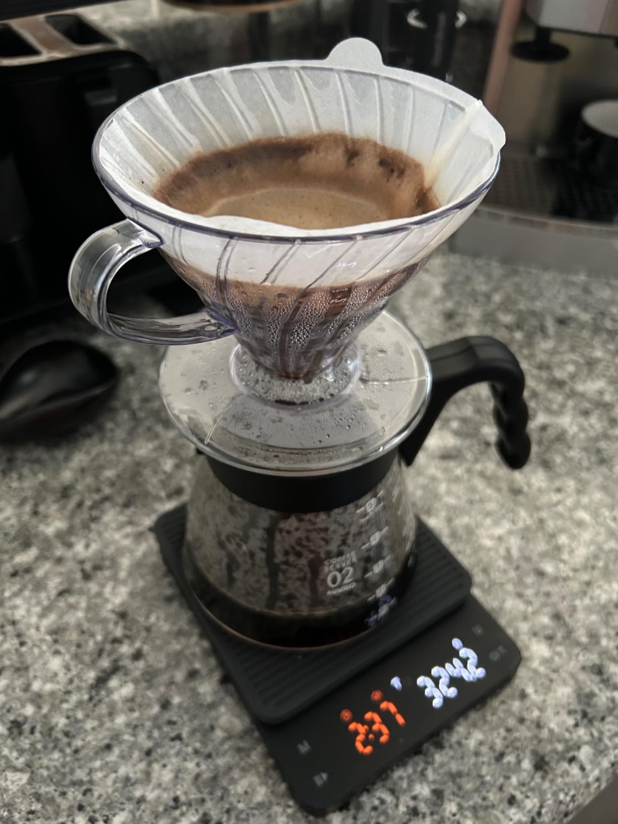 Hario V60 Pour Over Coffee Starter Set, Size 02, Brown customer photo 1