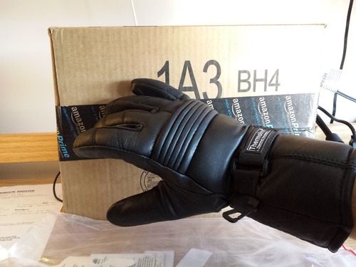 Jackets 4 Bikes Winter Motorcycle Gloves, Premium Biker Sheep Leather Thinsulate Warm Cold Weather Water Resistance Windproof Gauntlet for Men and Women customer photo 1