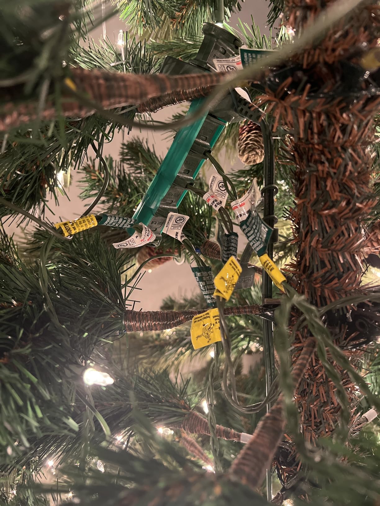 National Tree Company 7.5ft Pre-Lit Carolina Pine Artificial Christmas Tree customer photo 1