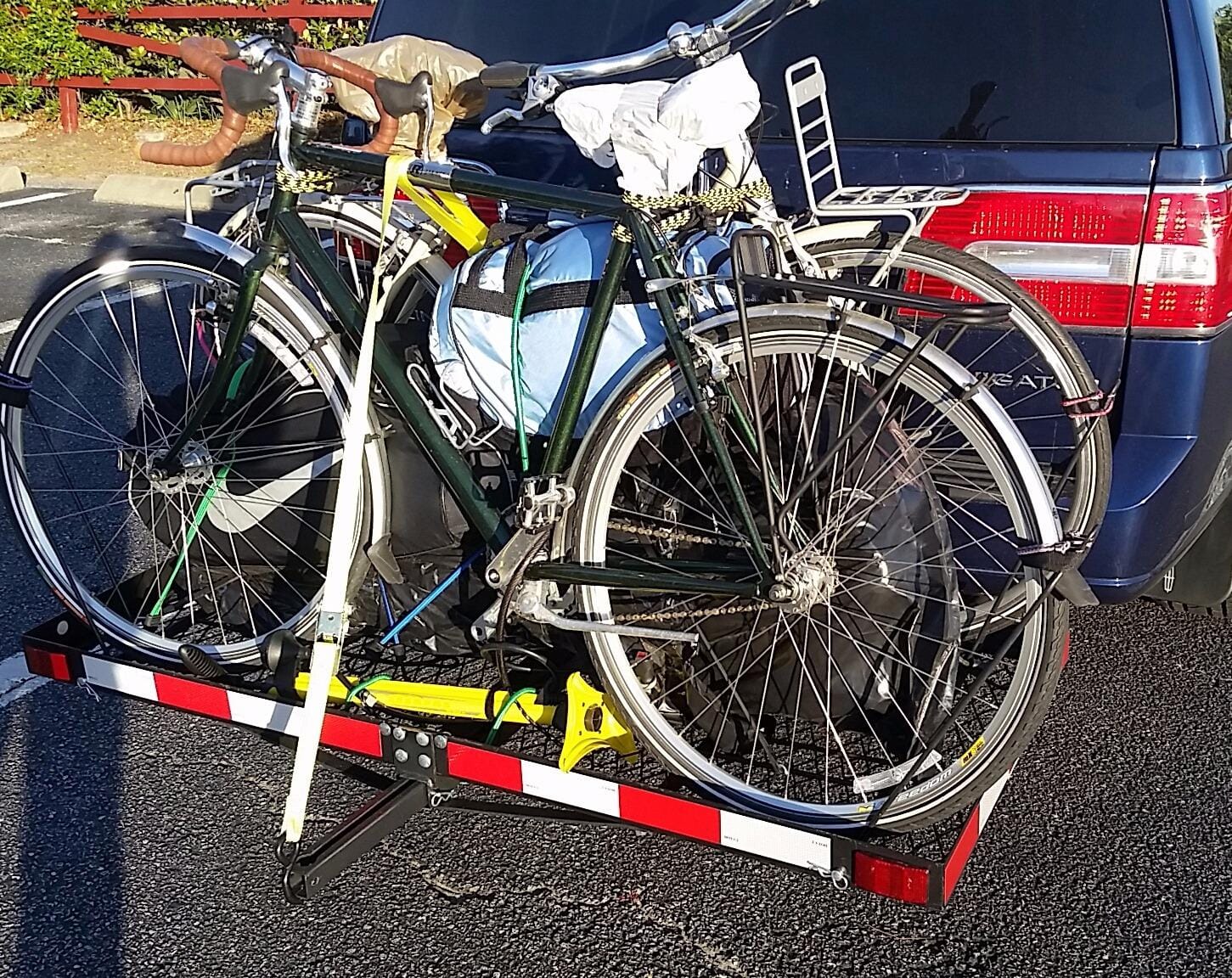 Tow Tuff Hitch Cargo Carrier with Bike Rack, 500 lb Capacity, Black customer photo 1