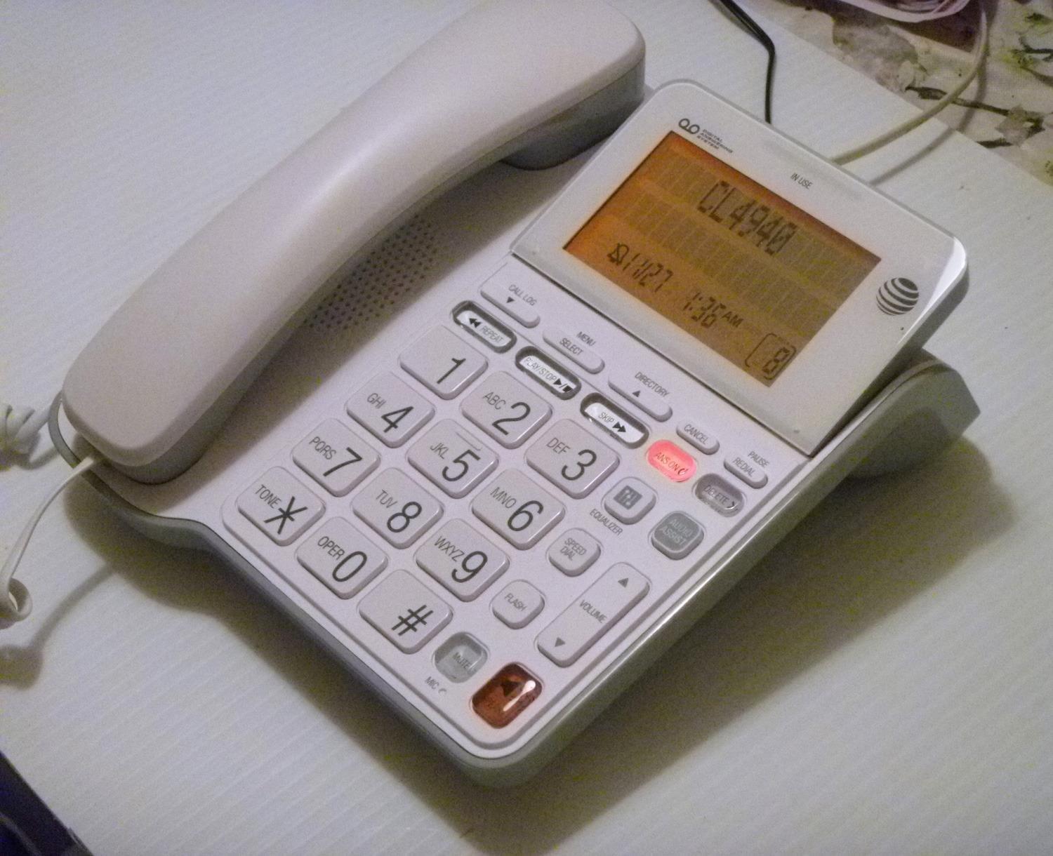 AT&T CL4940 Corded Phone with Digital Answering System, Caller ID, Large Tilt Display customer photo 1