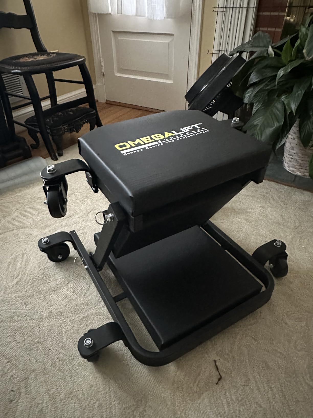 Omega 91452 Black Low Profile Z-Creeper - 450 lbs. Capacity customer photo 2