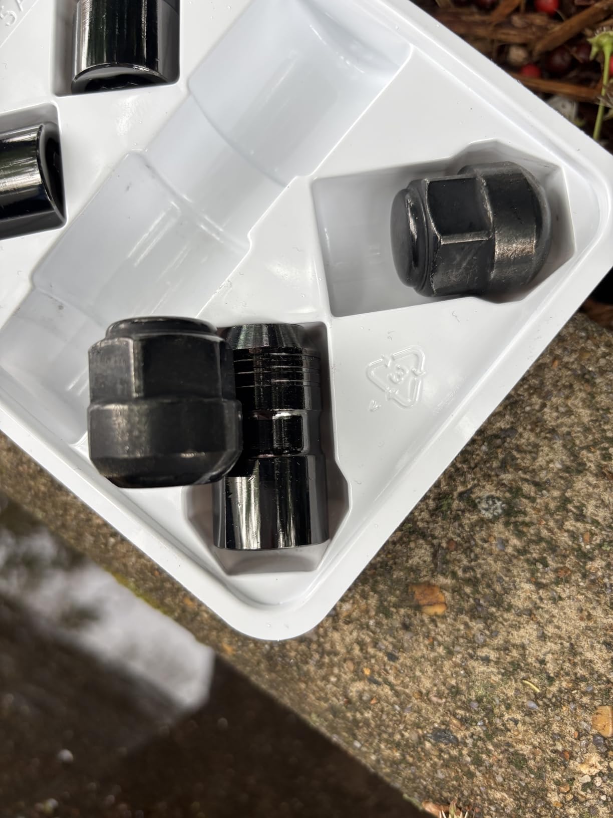 McGard 24216 Black Cone Seat Wheel Locks (M14X1.5 Thread Size) - Set of 4 w/Key customer photo 1